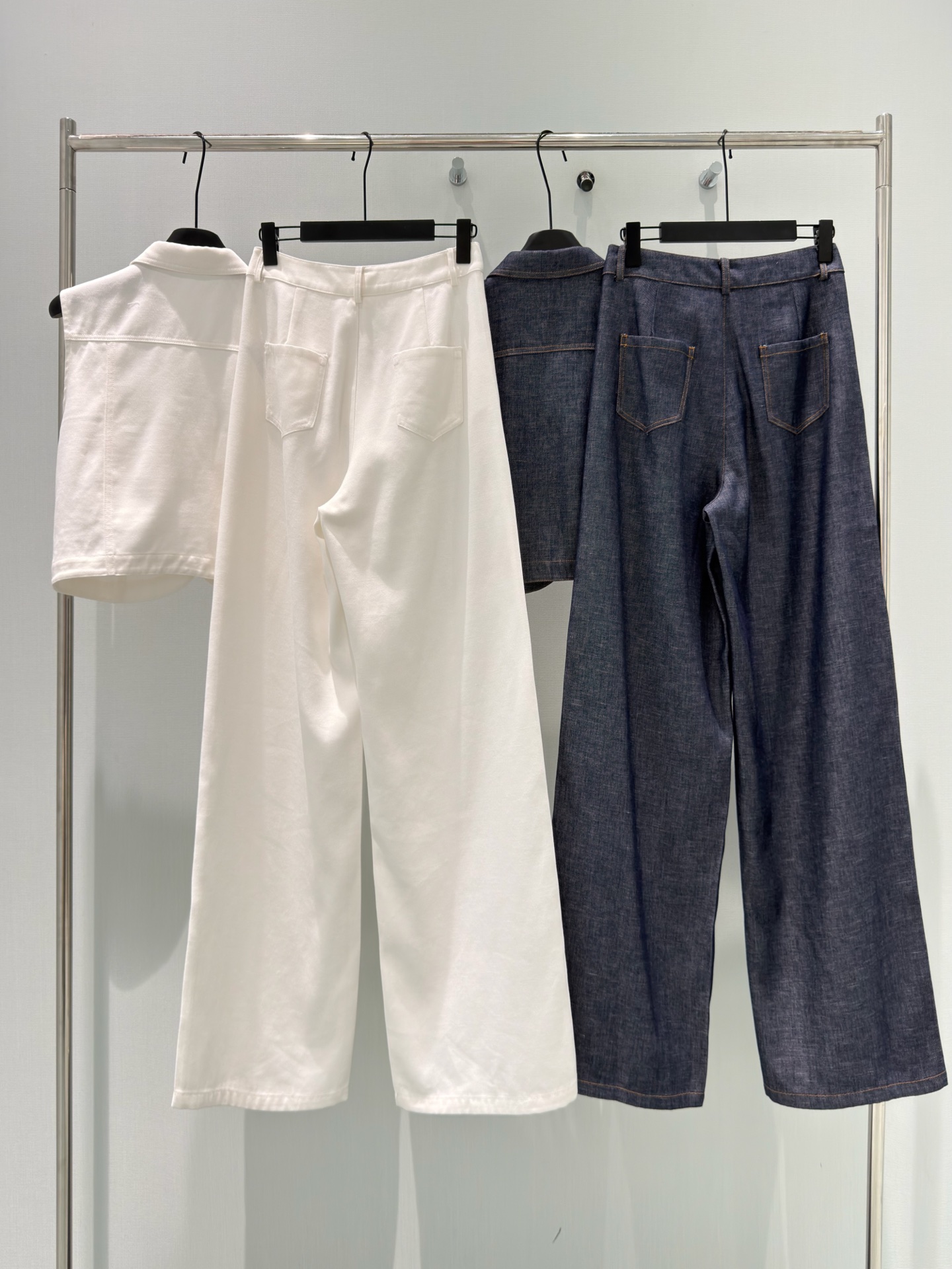 🛒𝐍𝐄𝐖 · 𝟐𝟎𝟐6/爆款现货【春夏上新】设计师｜26新品老钱风天丝亚麻长裤套装！高端定制马甲，搭配阔
