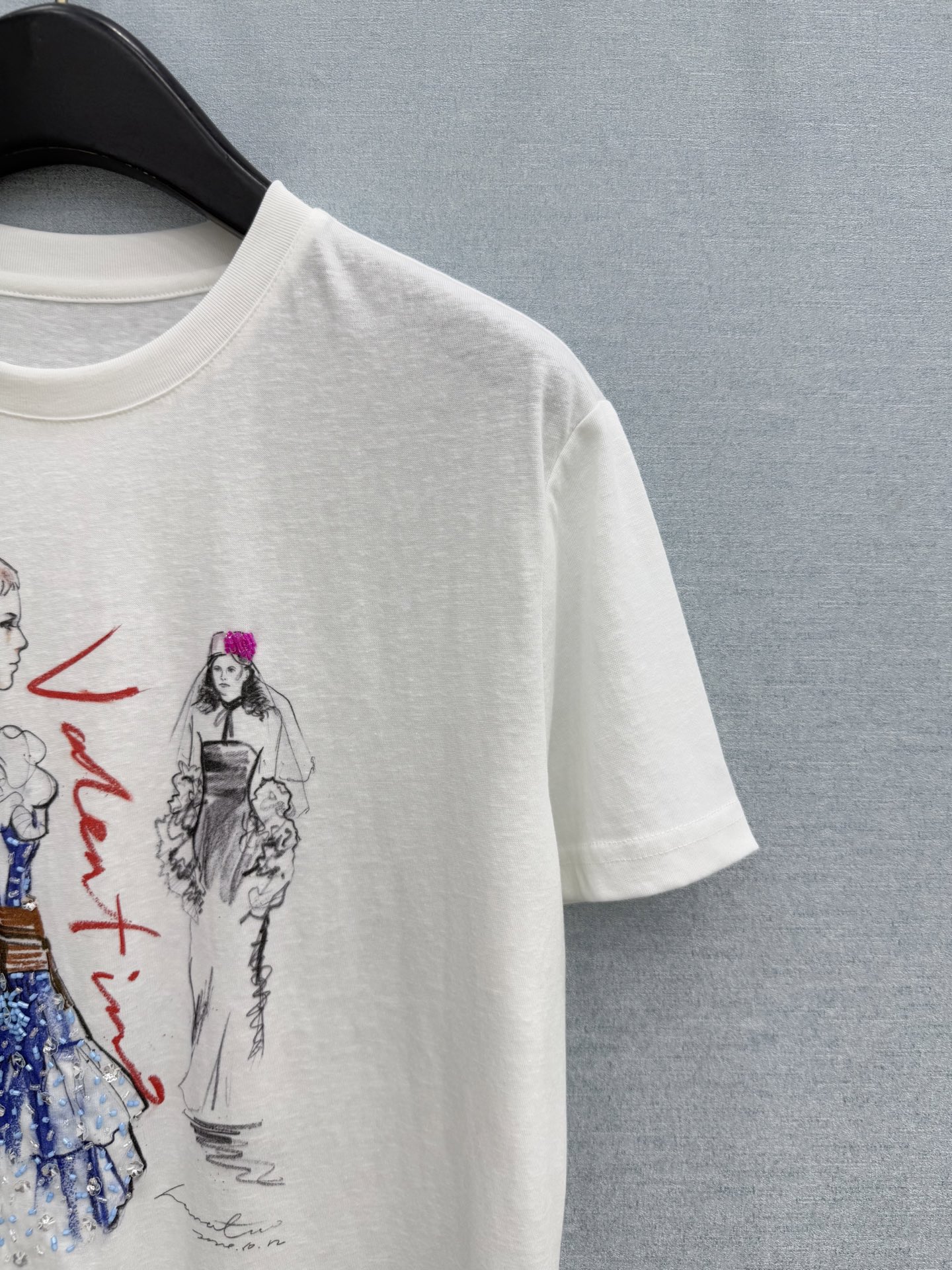 🛒𝐍𝐄𝐖 · 𝟐𝟎𝟐6/爆款现货原单品质 小众*｜精致印花订珠短袖T恤高订面料 亲肤透气舒适标志性字母图