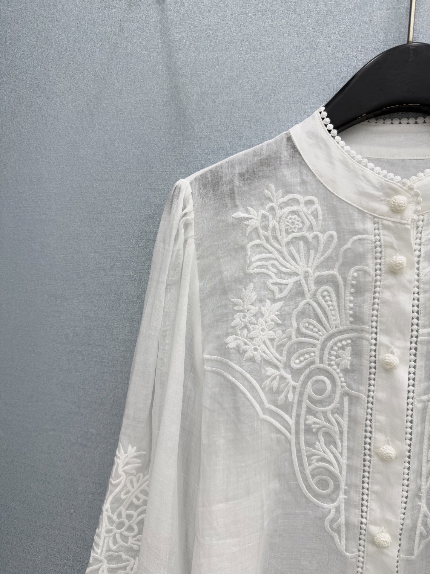 🛒𝐍𝐄𝐖 · 𝟐𝟎𝟐6/爆款现货原单品质 小众*｜2026新品宫廷风刺绣刺绣衬衫精致版型，高级肌理细腻 