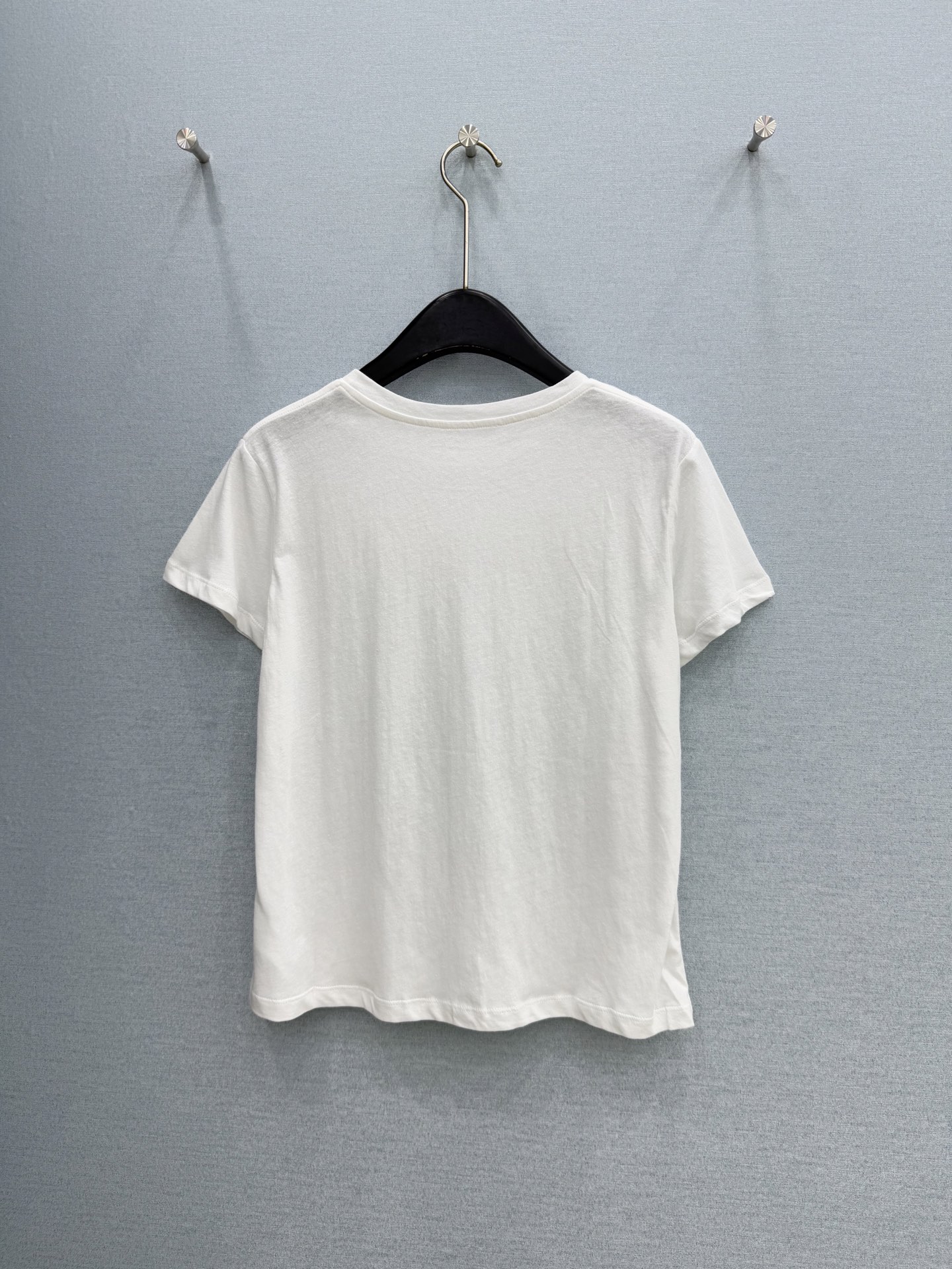 🛒𝐍𝐄𝐖 · 𝟐𝟎𝟐6/爆款现货原单品质 Dio*｜26新品印花洗水短袖T恤精致版型上身巨显瘦！定制最新