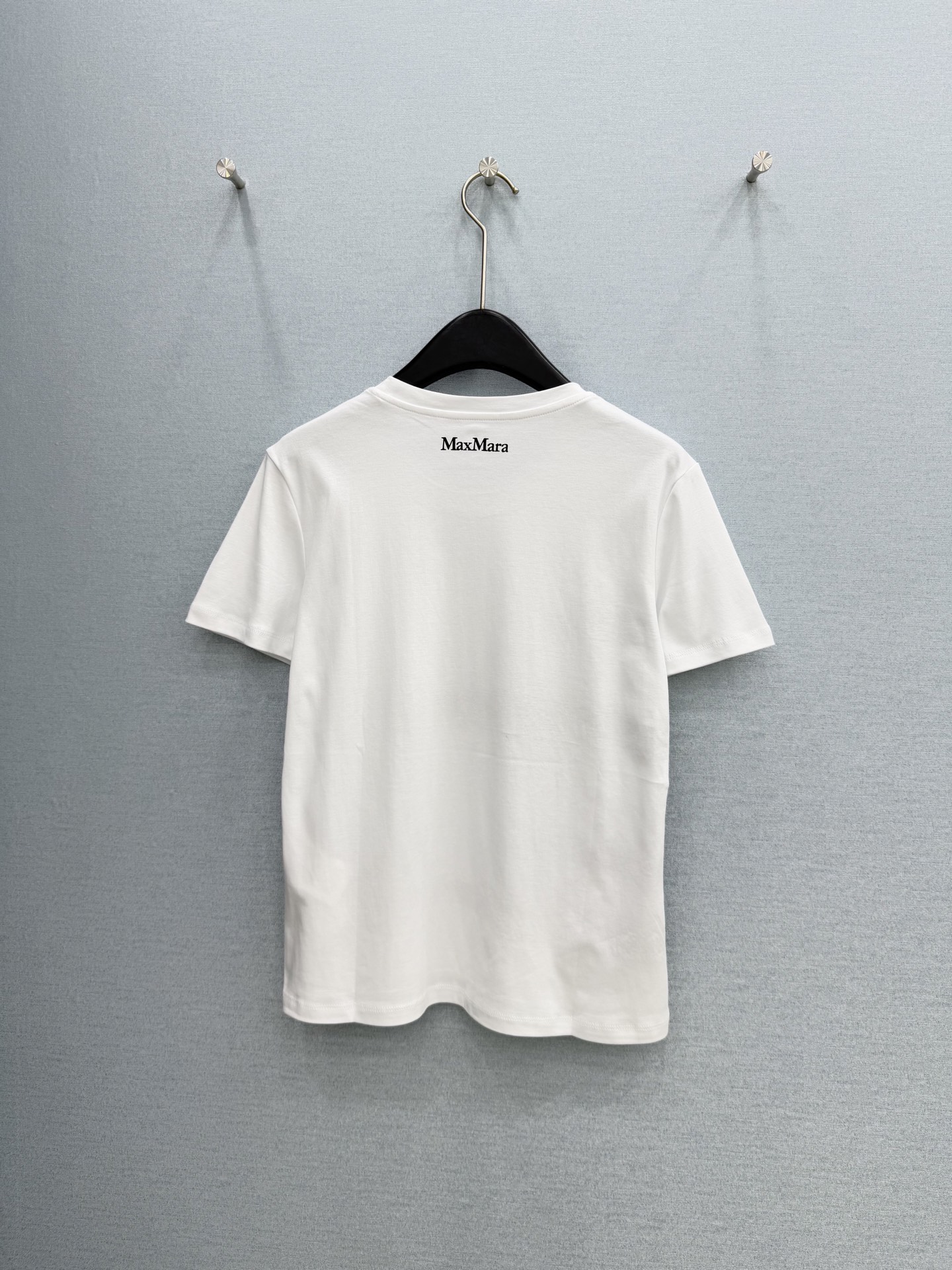 🛒𝐍𝐄𝐖 · 𝟐𝟎𝟐6/爆款现货【春夏上新】 Max*｜2026新款珠片刺绣T恤高订面料，百搭版型 ，上