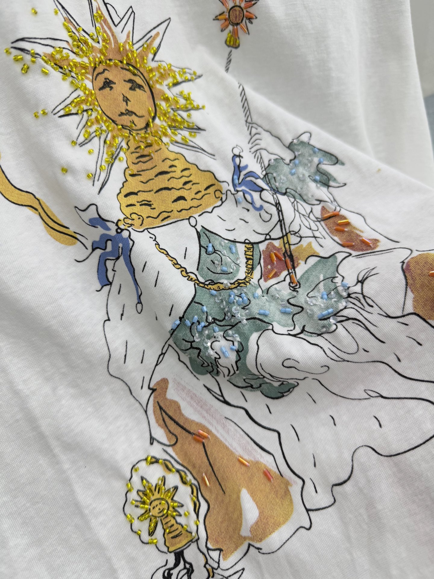 🛒𝐍𝐄𝐖 · 𝟐𝟎𝟐6/爆款现货原单品质 小众*｜精致印花订珠短袖T恤高订面料 亲肤透气舒适标志性字母图