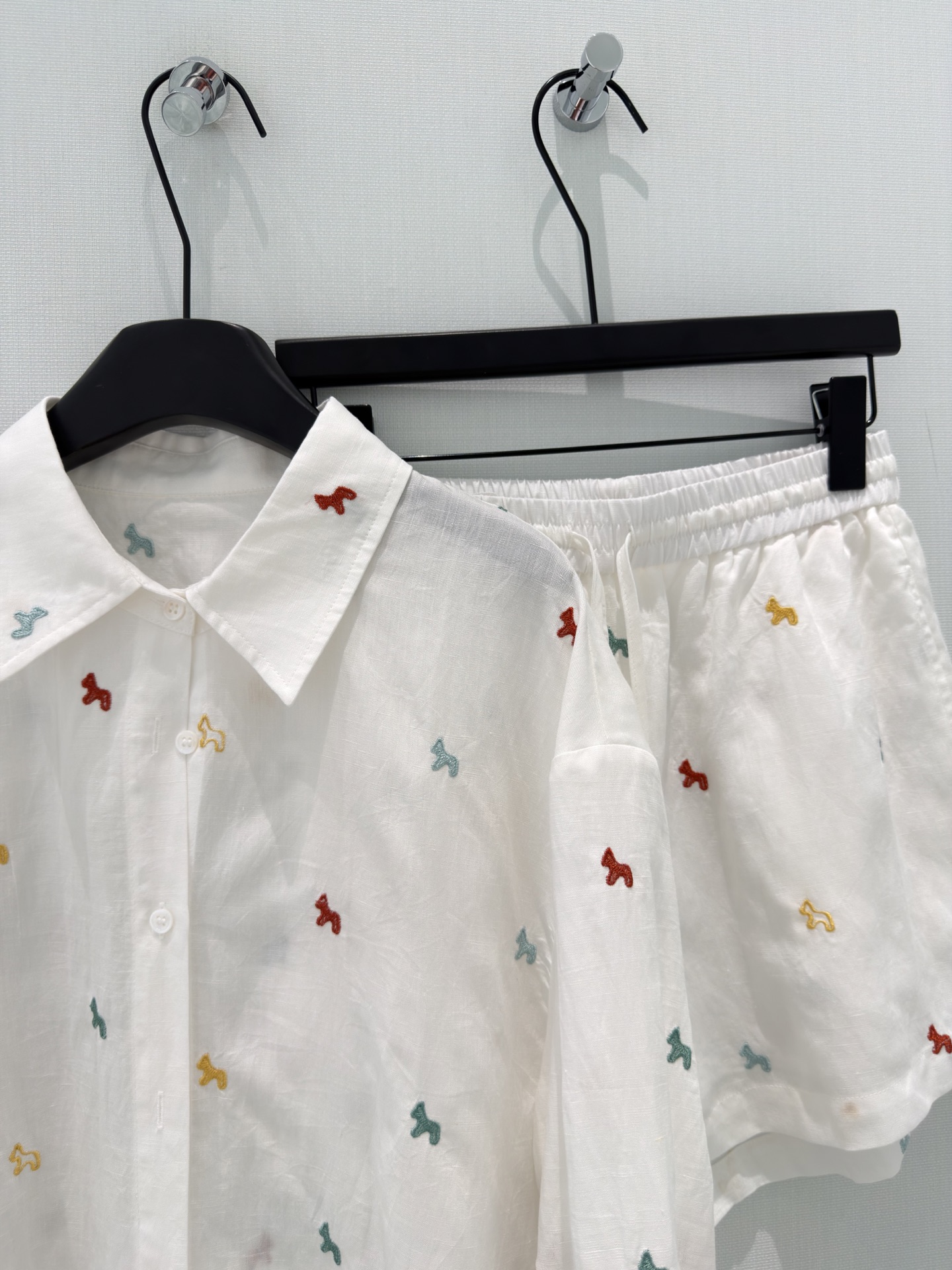 🛒𝐍𝐄𝐖 · 𝟐𝟎𝟐6/爆款现货【春夏上新】设计师｜26新品天丝亚麻衬衫套装！高端定绣花衬衫，搭配松紧抽