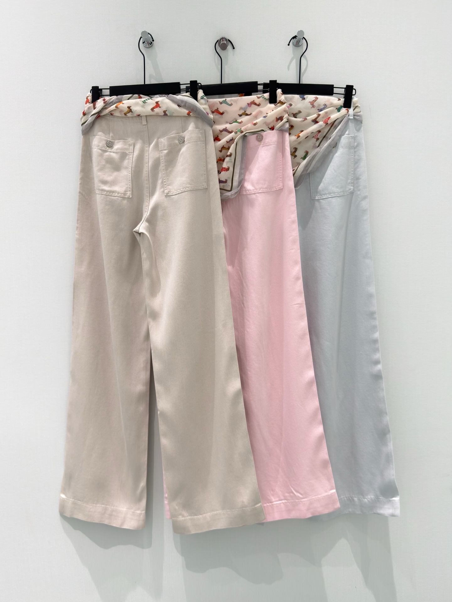 🛒𝐍𝐄𝐖 · 𝟐𝟎𝟐6/爆款现货设计师 原创*｜2026小香风丝巾装饰来赛尔棉质牛仔裤定制YB斜纹棉牛仔