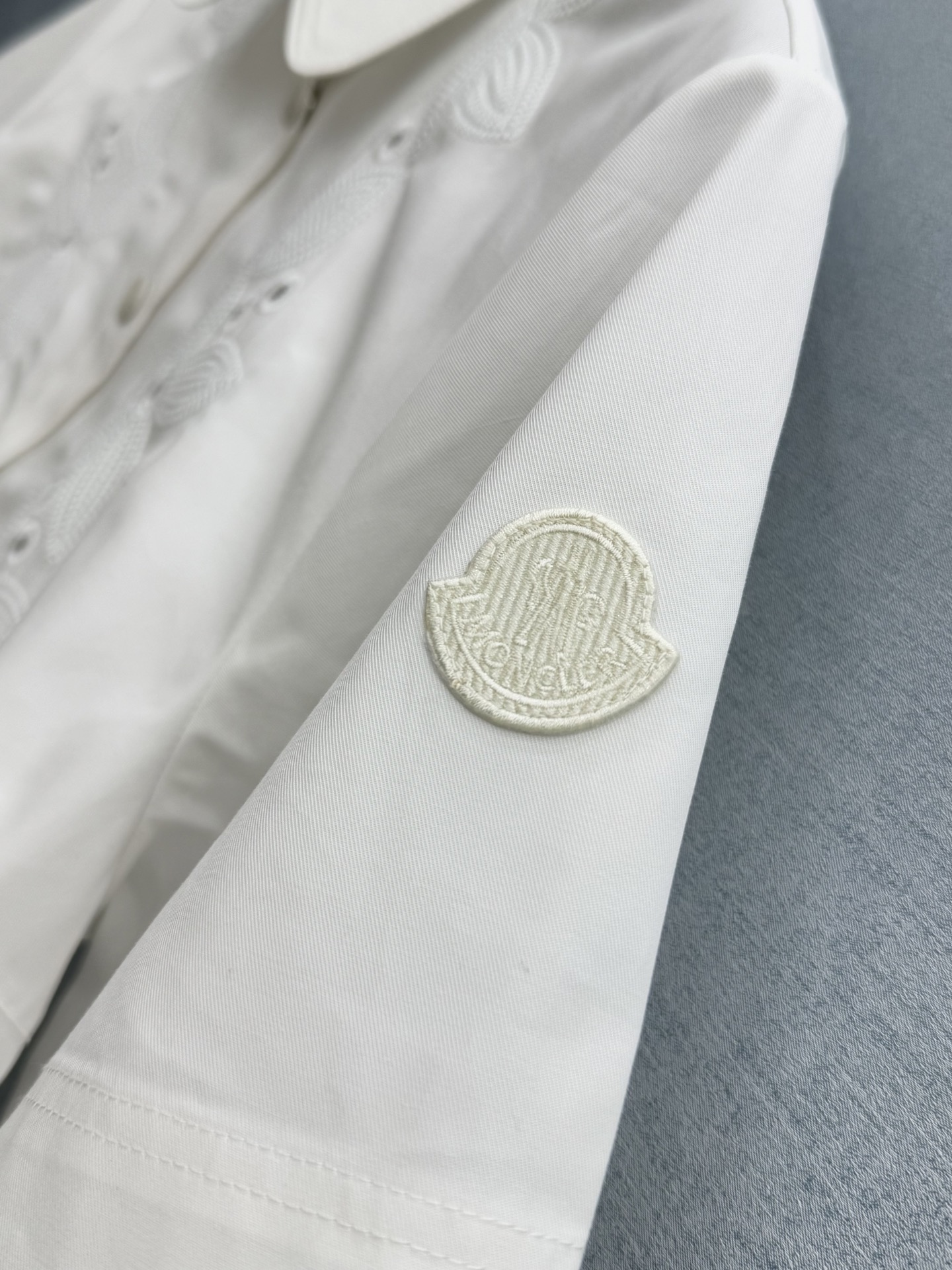 🛒𝐍𝐄𝐖 · 𝟐𝟎𝟐6/爆款现货原单品质 Mon*｜精致水溶刺绣短袖连衣裙高订面料 亲肤透气舒适 订制贴