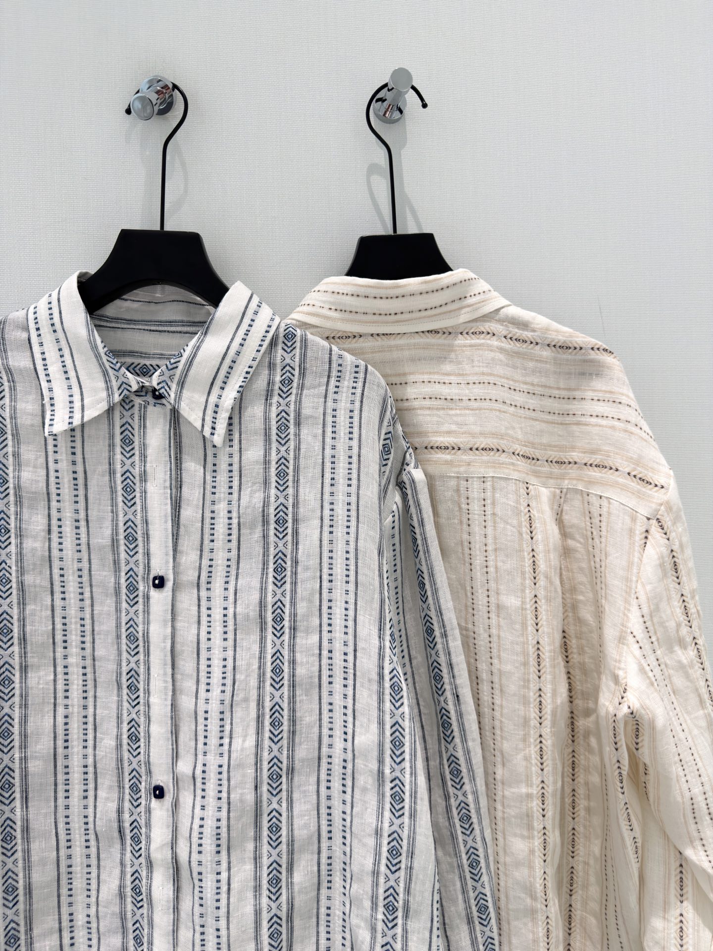 🛒𝐍𝐄𝐖 · 𝟐𝟎𝟐6/爆款现货【春夏上新】设计师｜26新品亚麻衬衫套装！高端定绣花衬衫，搭配松紧抽绳短