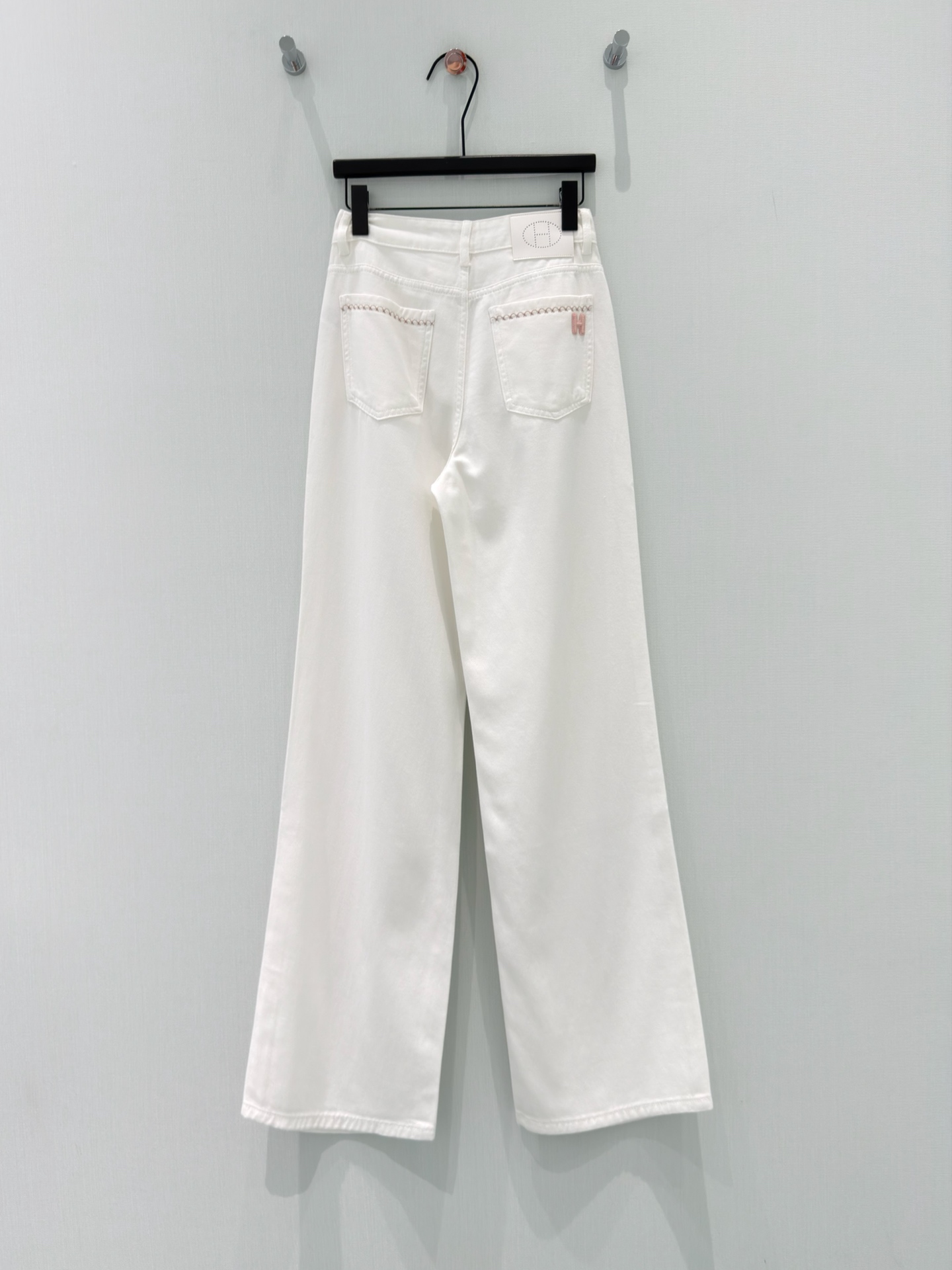 🛒𝐍𝐄𝐖 · 𝟐𝟎𝟐6/爆款现货设计师 Her*｜2026丝巾装饰来赛尔棉质牛仔裤定制YB斜纹棉牛仔材质