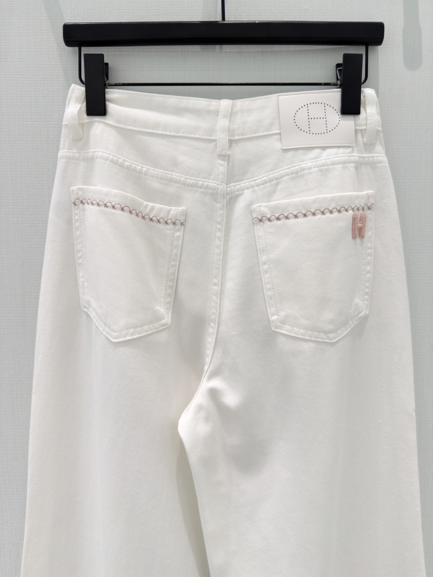 🛒𝐍𝐄𝐖 · 𝟐𝟎𝟐6/爆款现货设计师 Her*｜2026丝巾装饰来赛尔棉质牛仔裤定制YB斜纹棉牛仔材质