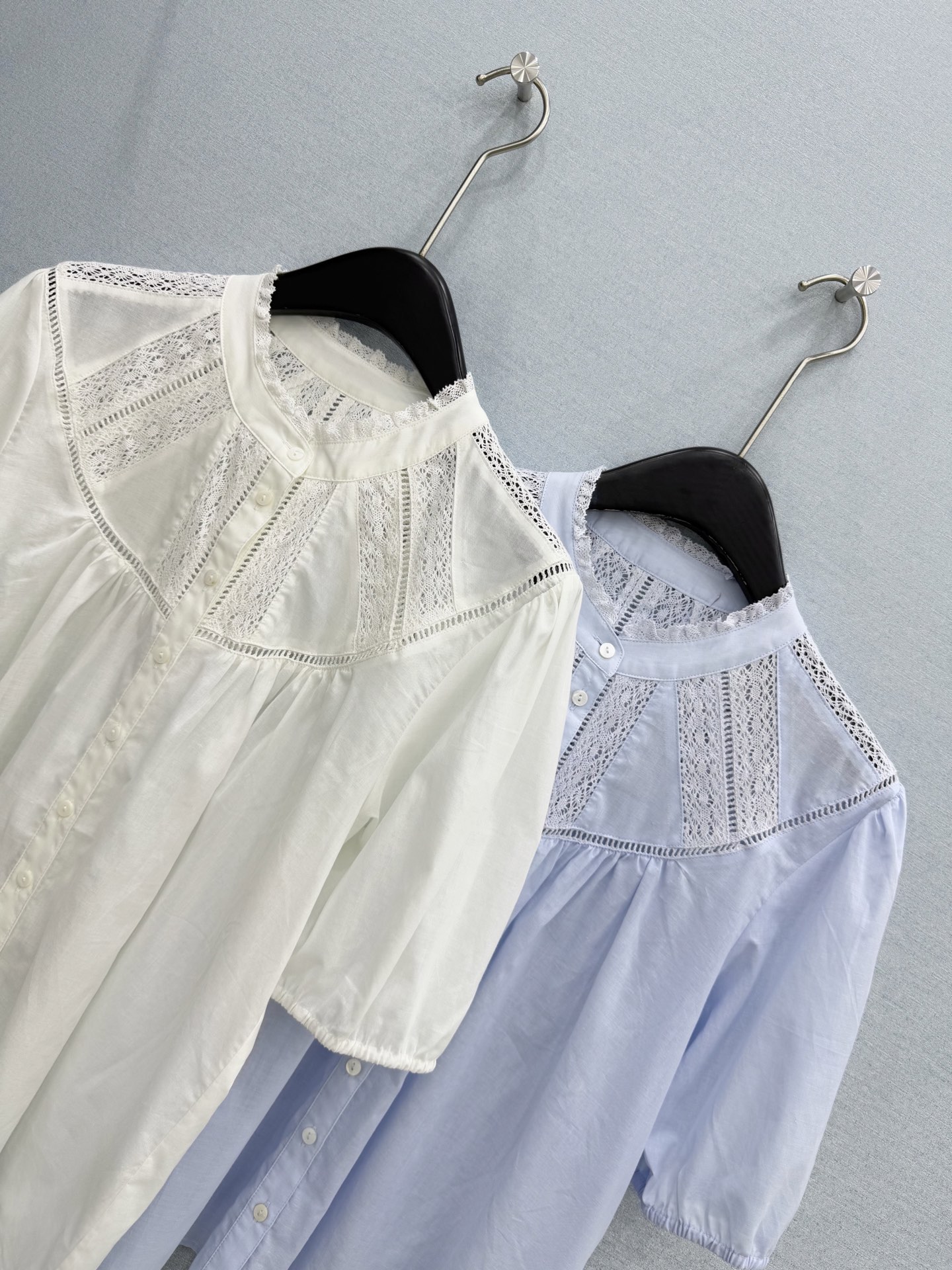 🛒𝐍𝐄𝐖 · 𝟐𝟎𝟐6/爆款现货原单品质 小众*｜2026新品蕾丝拼接衬衫精致版型，高级肌理细腻 极简主