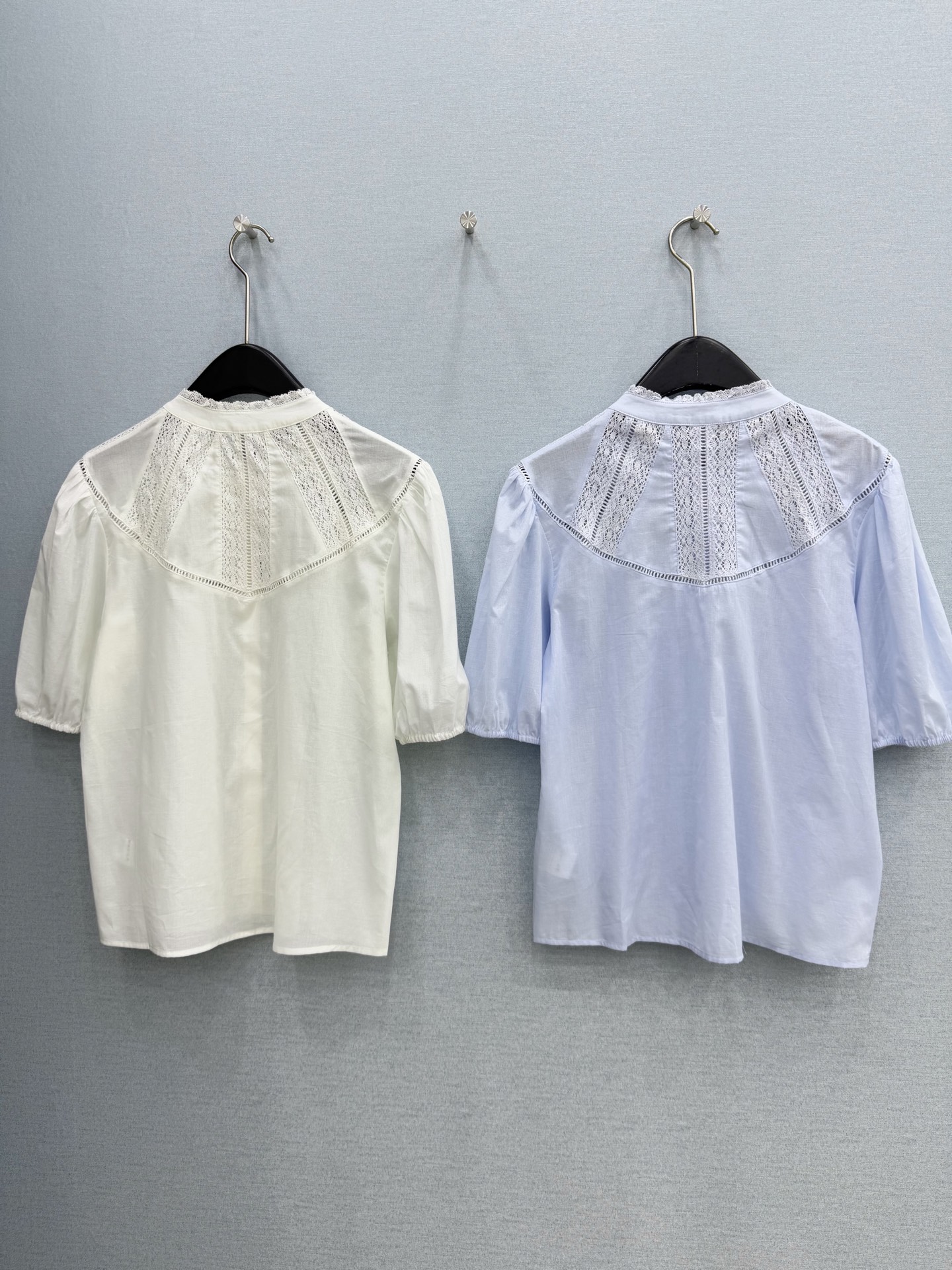 🛒𝐍𝐄𝐖 · 𝟐𝟎𝟐6/爆款现货原单品质 小众*｜2026新品蕾丝拼接衬衫精致版型，高级肌理细腻 极简主