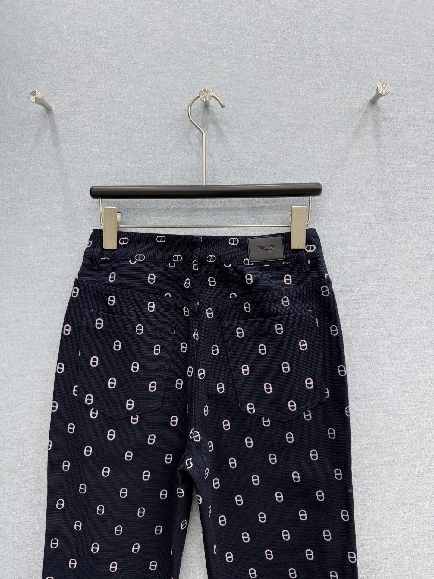 🛒𝐍𝐄𝐖 · 𝟐𝟎𝟐5/爆款现货【原单品质】Her*｜ 2025新品印花牛仔裤定制YB进口材质 质感舒适