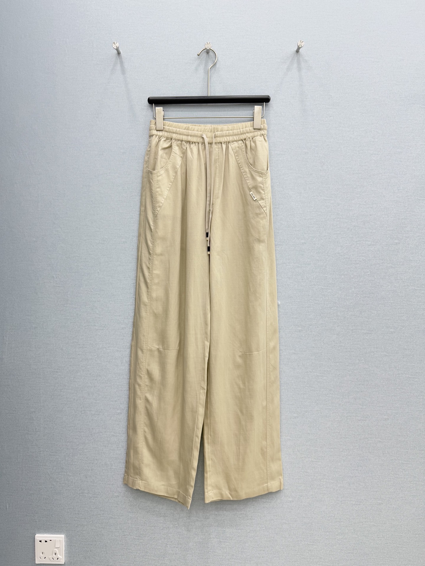 🛒𝐍𝐄𝐖 · 𝟐𝟎𝟐6/爆款现货原单品质 小众*｜2026新品棉麻休闲裤常规设计 经典高级肌理细腻 极简