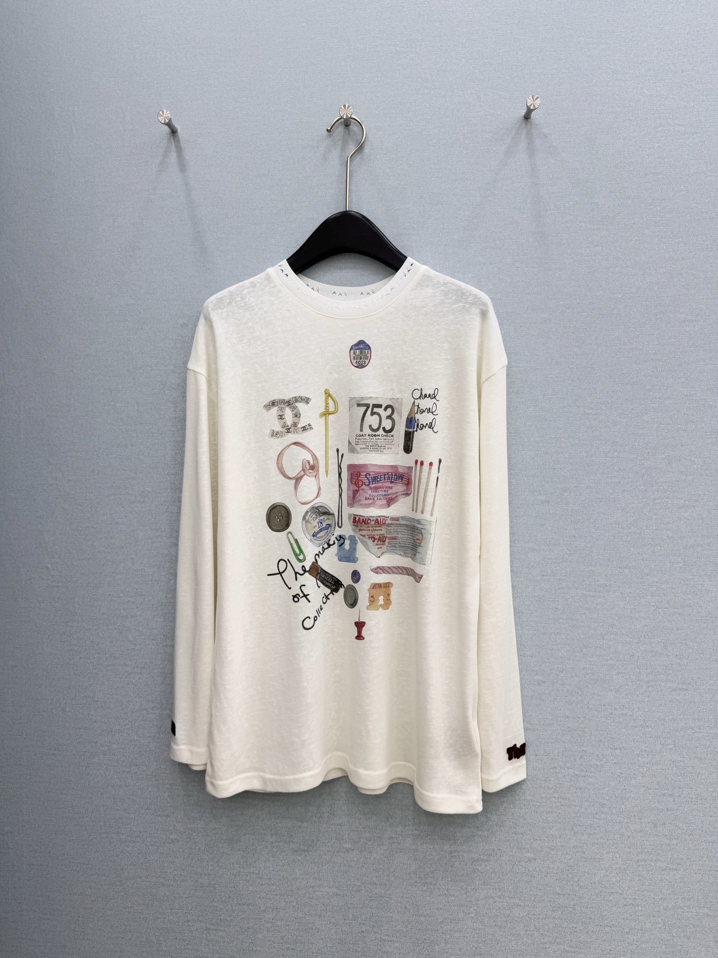 🛒𝐍𝐄𝐖 · 𝟐𝟎𝟐6/爆款现货【春夏上新】 设计师小众｜2026新款印花刺绣防晒长袖T恤高订面料，百搭