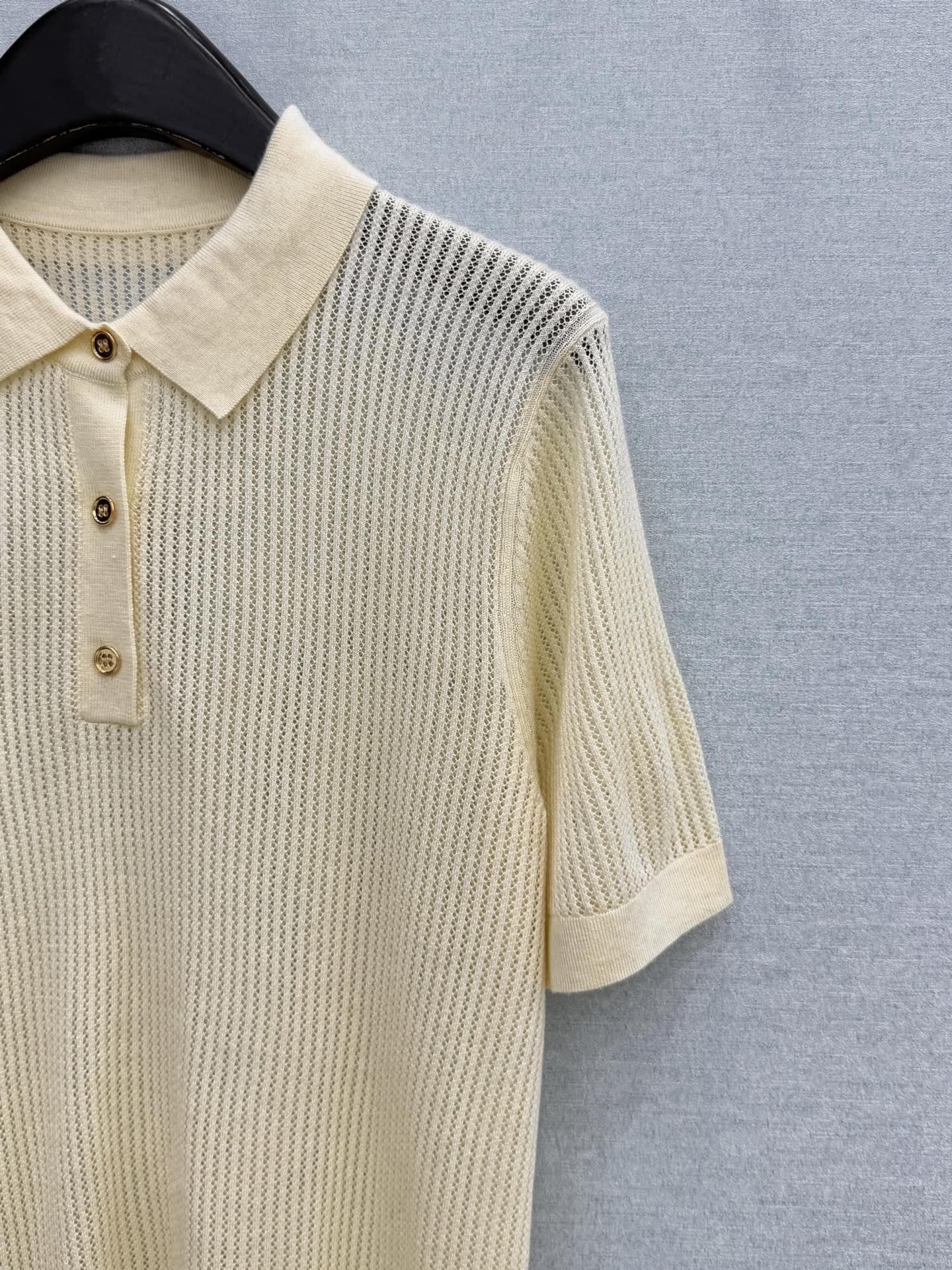 26春季新品 Polo针织半袖 🌼 精选优质纱线，触感柔软糯滑，透气不闷汗，春夏穿着更清爽舒适。面料：1