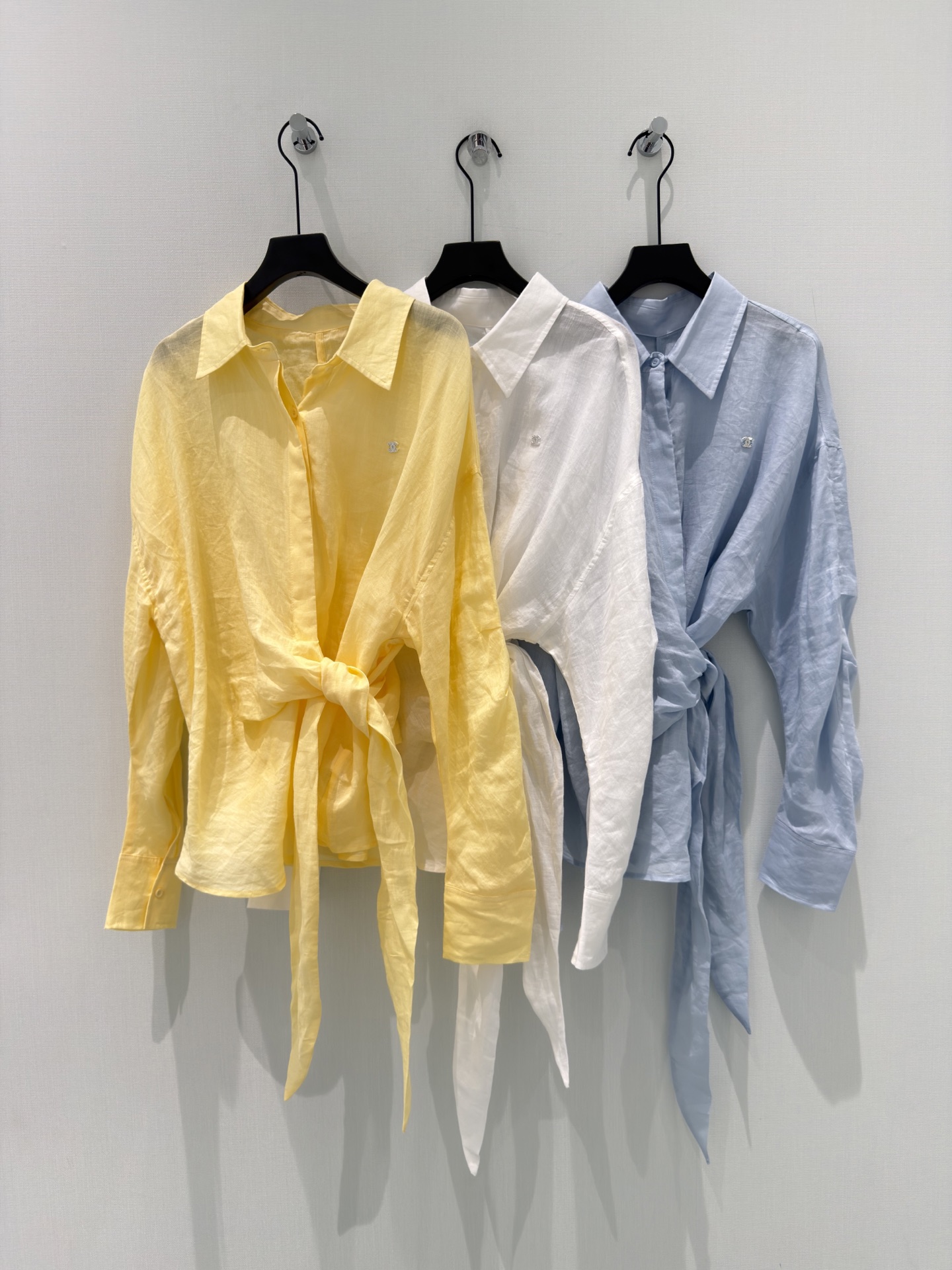 🛒𝐍𝐄𝐖 · 𝟐𝟎𝟐6/爆款现货【春夏上新】设计师｜26新品重工麻料系带衬衫高端定制 极简主义风法式优雅