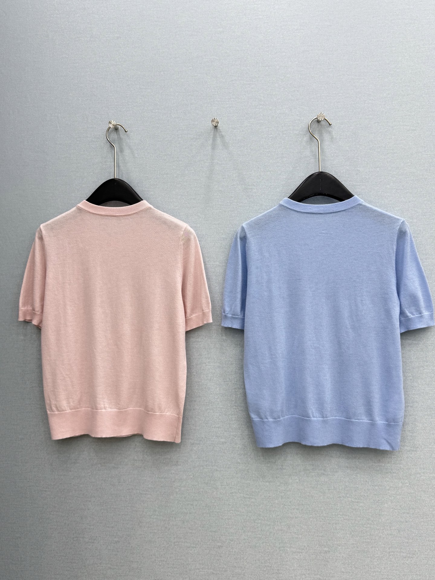 🛒𝐍𝐄𝐖 · 𝟐𝟎𝟐6/爆款现货【原单品质】 小众｜26新品蝴蝶结针织衫王炸单品，精致常规版型上身巨显瘦