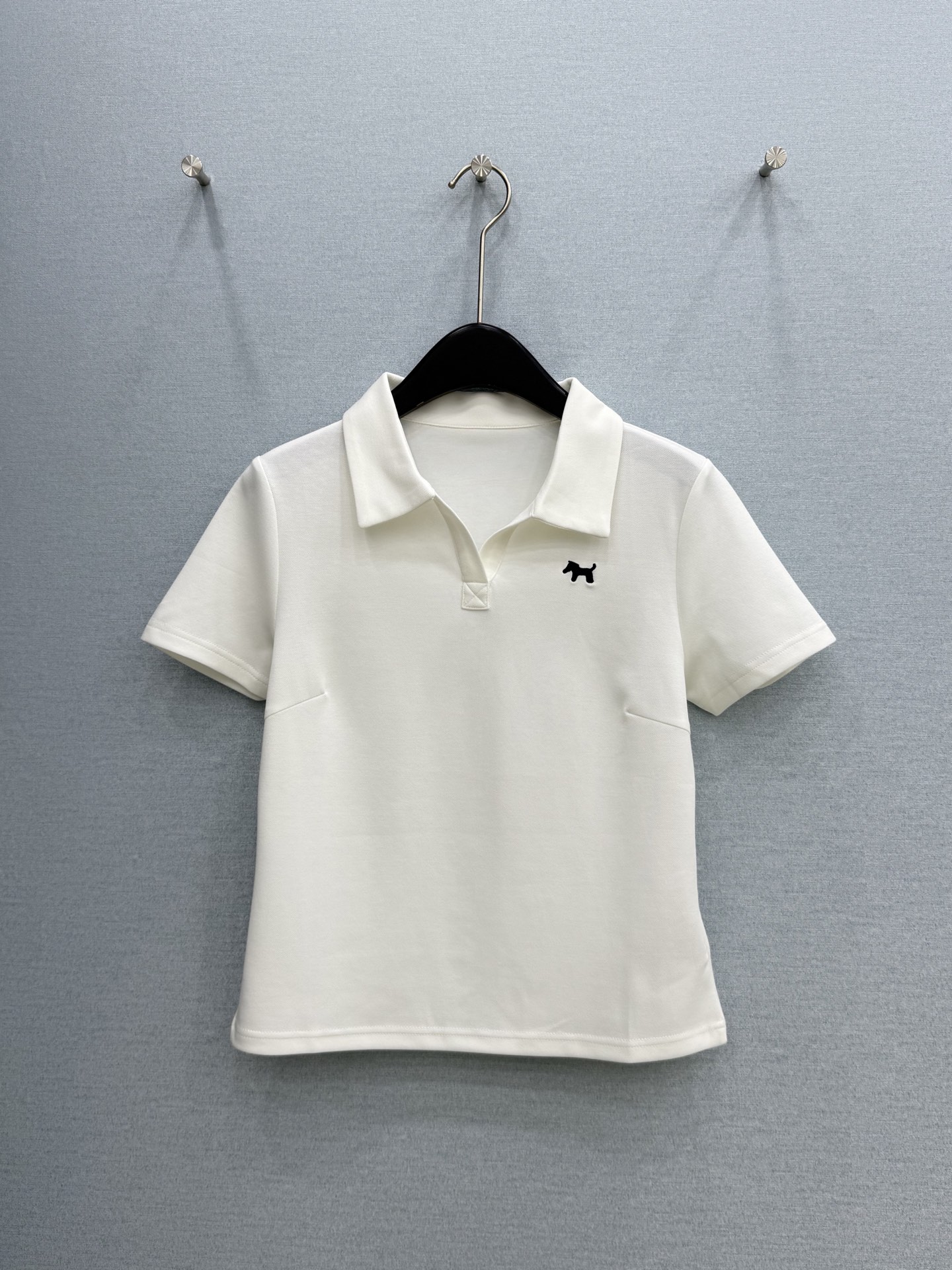🛒𝐍𝐄𝐖 · 𝟐𝟎𝟐6/爆款现货原单品质 小众*｜26马年限定新品polo短袖T恤精致版型上身巨显瘦！定