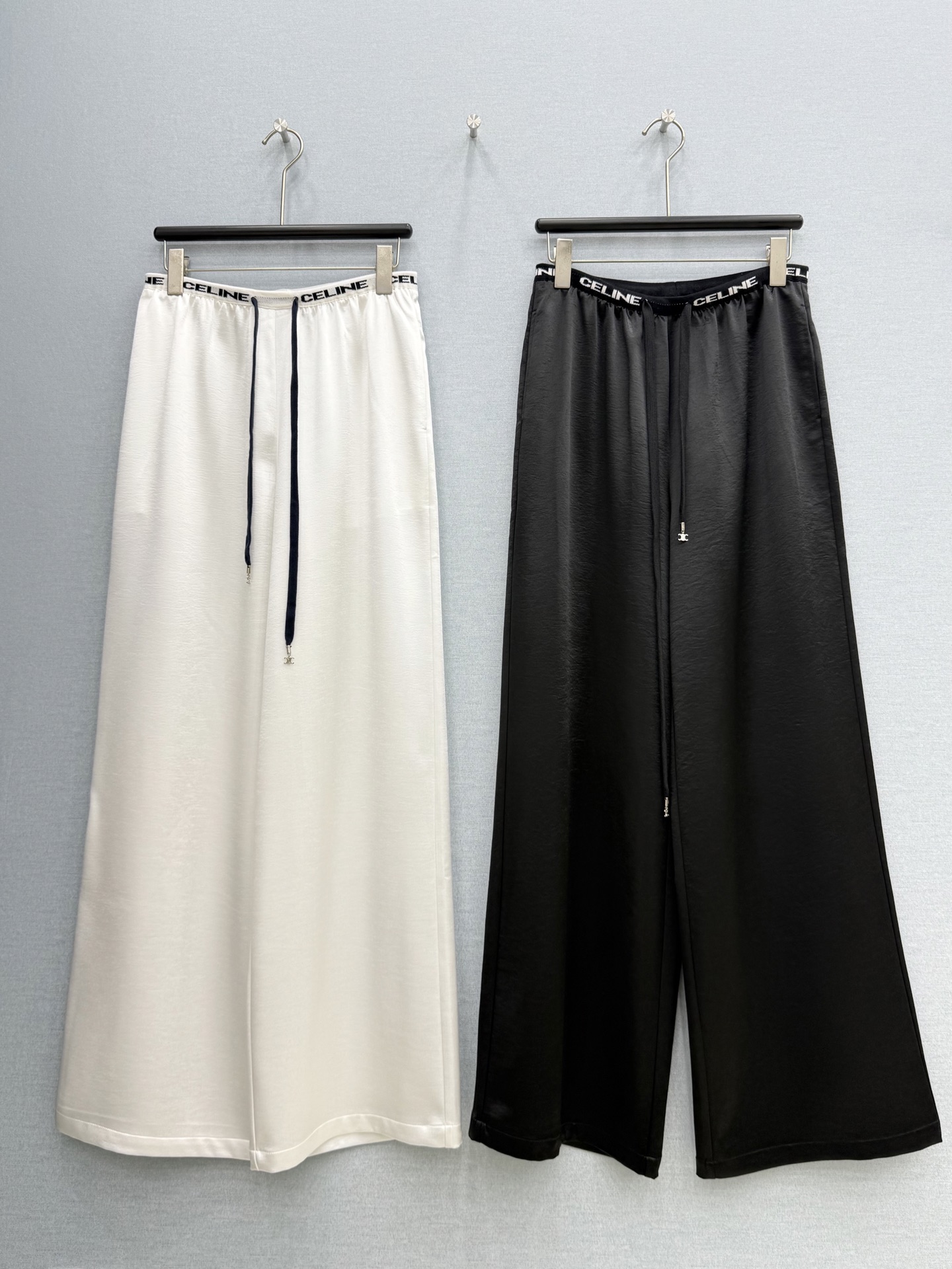 🛒𝐍𝐄𝐖 · 𝟐𝟎𝟐6/爆款现货原单高品质 Celi*｜26新款抽绳织带醋酸休闲裤颜色百搭高级 松紧腰包