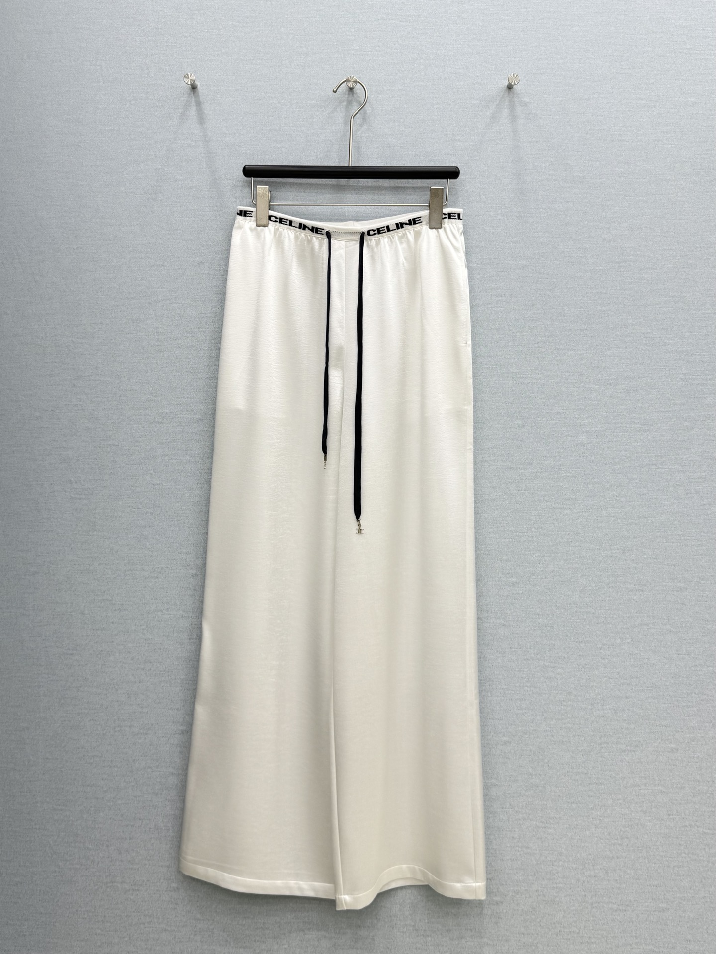 🛒𝐍𝐄𝐖 · 𝟐𝟎𝟐6/爆款现货原单高品质 Celi*｜26新款抽绳织带醋酸休闲裤颜色百搭高级 松紧腰包