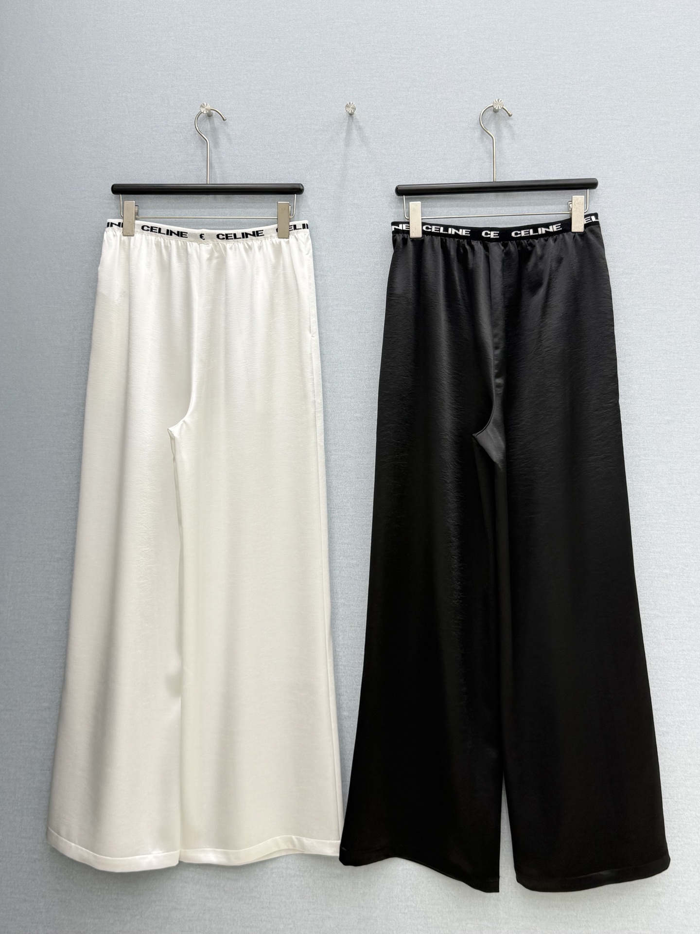 🛒𝐍𝐄𝐖 · 𝟐𝟎𝟐6/爆款现货原单高品质 Celi*｜26新款抽绳织带醋酸休闲裤颜色百搭高级 松紧腰包