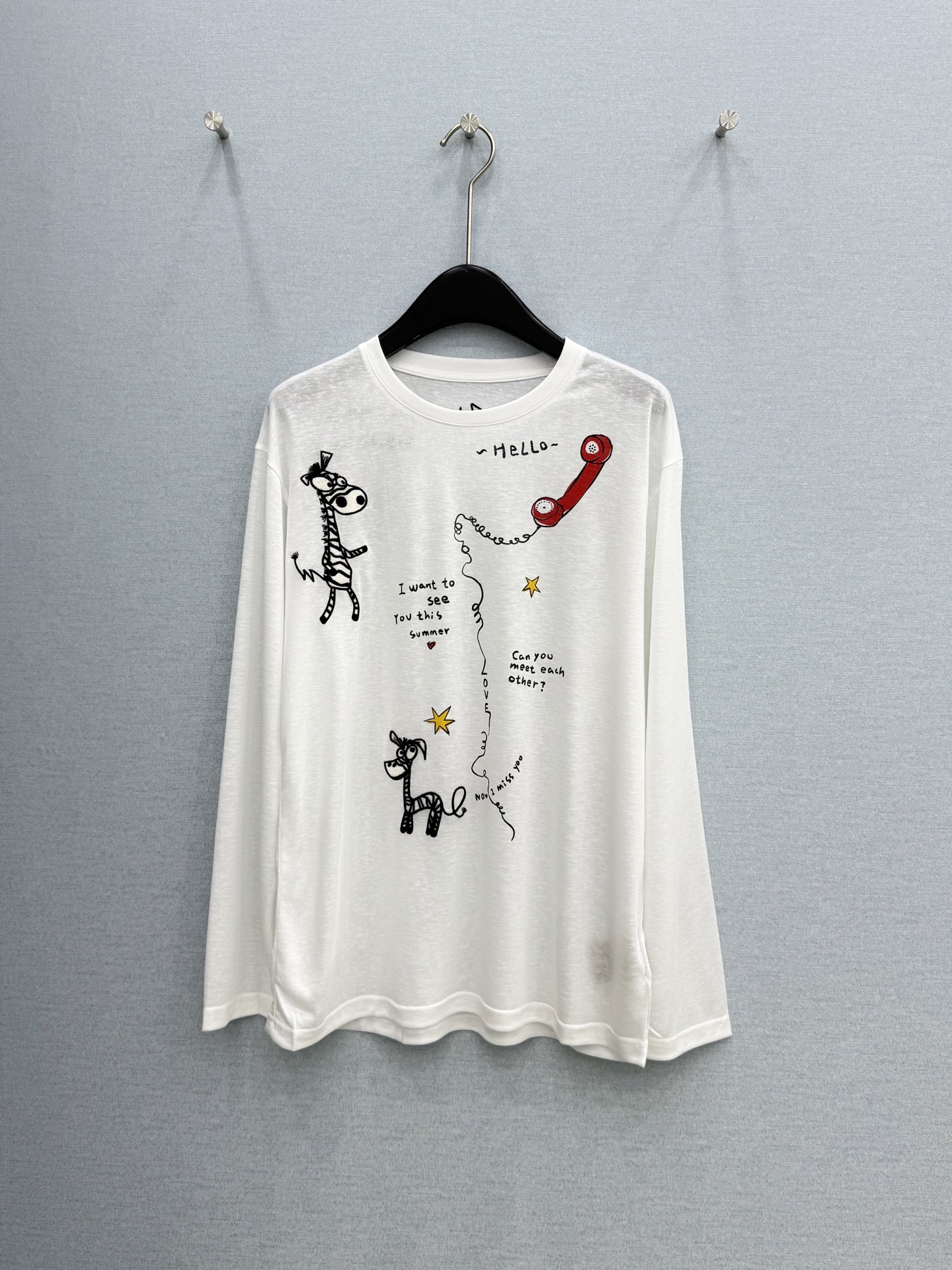 🛒𝐍𝐄𝐖 · 𝟐𝟎𝟐6/爆款现货【春夏上新】 设计师小众｜2026新款印花刺绣防晒长袖T恤高订面料，百搭