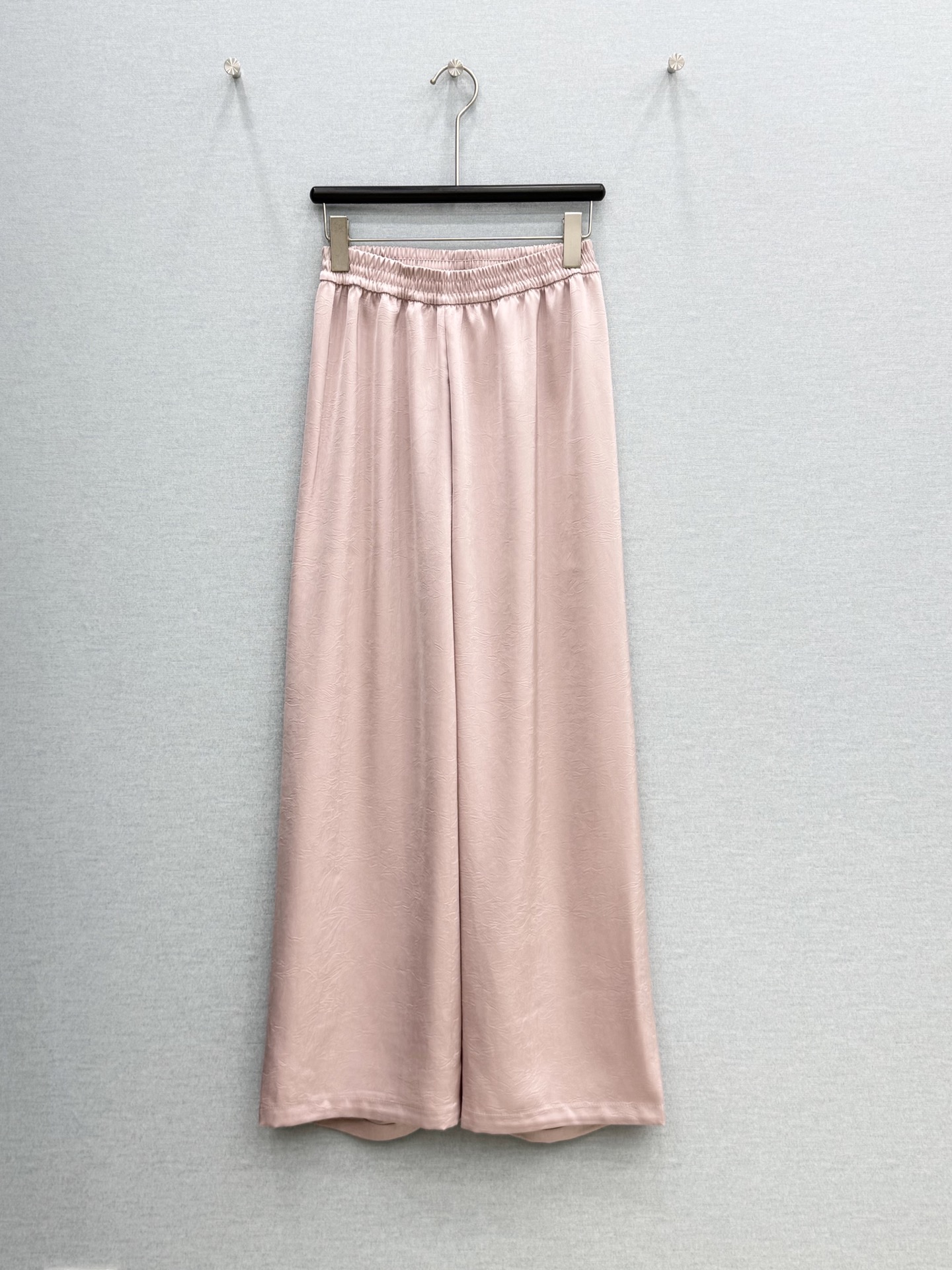 🛒𝐍𝐄𝐖 · 𝟐𝟎𝟐6/爆款现货原单高品质 设计师|26新款暗纹提花休闲裤颜色百搭高级 松紧腰包容性好 🛒𝐍𝐄𝐖 · 𝟐𝟎𝟐6/爆款现货原单高品质 设计师|26新款暗纹提花休闲裤颜色百搭高级 松紧腰包容性好