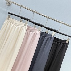 🛒𝐍𝐄𝐖 · 𝟐𝟎𝟐6/爆款现货原单高品质 设计师|26新款暗纹提花休闲裤颜色百搭高级 松紧腰包容性好 🛒𝐍𝐄𝐖 · 𝟐𝟎𝟐6/爆款现货原单高品质 设计师|26新款暗纹提花休闲裤颜色百搭高级 松紧腰包容性好