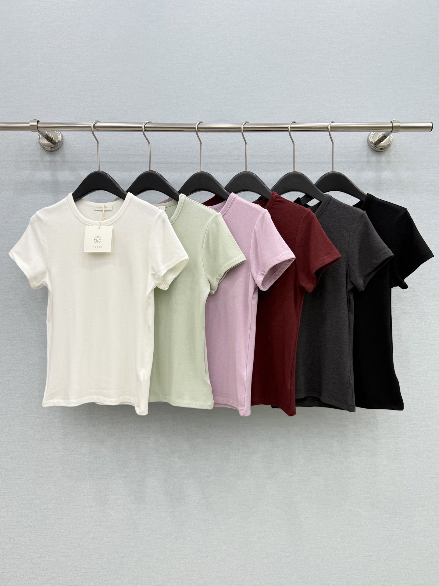 🛒𝐍𝐄𝐖 · 𝟐𝟎𝟐6/爆款现货原单品质 The Ro* ｜2026新品圆领面膜氧气𝑇𝑒𝑒定制YB材质 