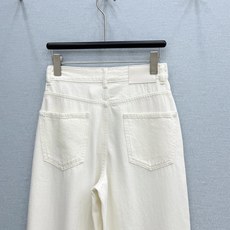🛒𝐍𝐄𝐖 · 𝟐𝟎𝟐6/爆款现货【原单品质】MO&C*|订制毛边牛仔裤采用高端定制面料,牛仔穿起来非常舒 🛒𝐍𝐄𝐖 · 𝟐𝟎𝟐6/爆款现货【原单品质】MO&C*|订制毛边牛仔裤采用高端定制面料,牛仔穿起来非常舒