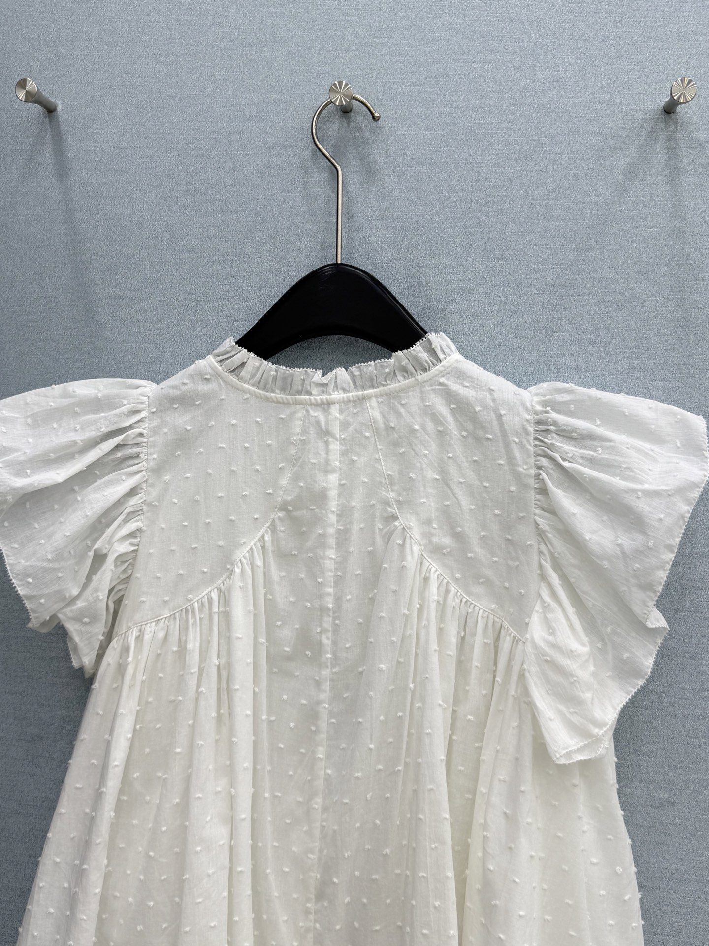 🛒𝐍𝐄𝐖 · 𝟐𝟎𝟐6/爆款现货原单品质 小众*｜2026新品飞飞袖衬衫高端设计 高级肌理细腻 极简主义