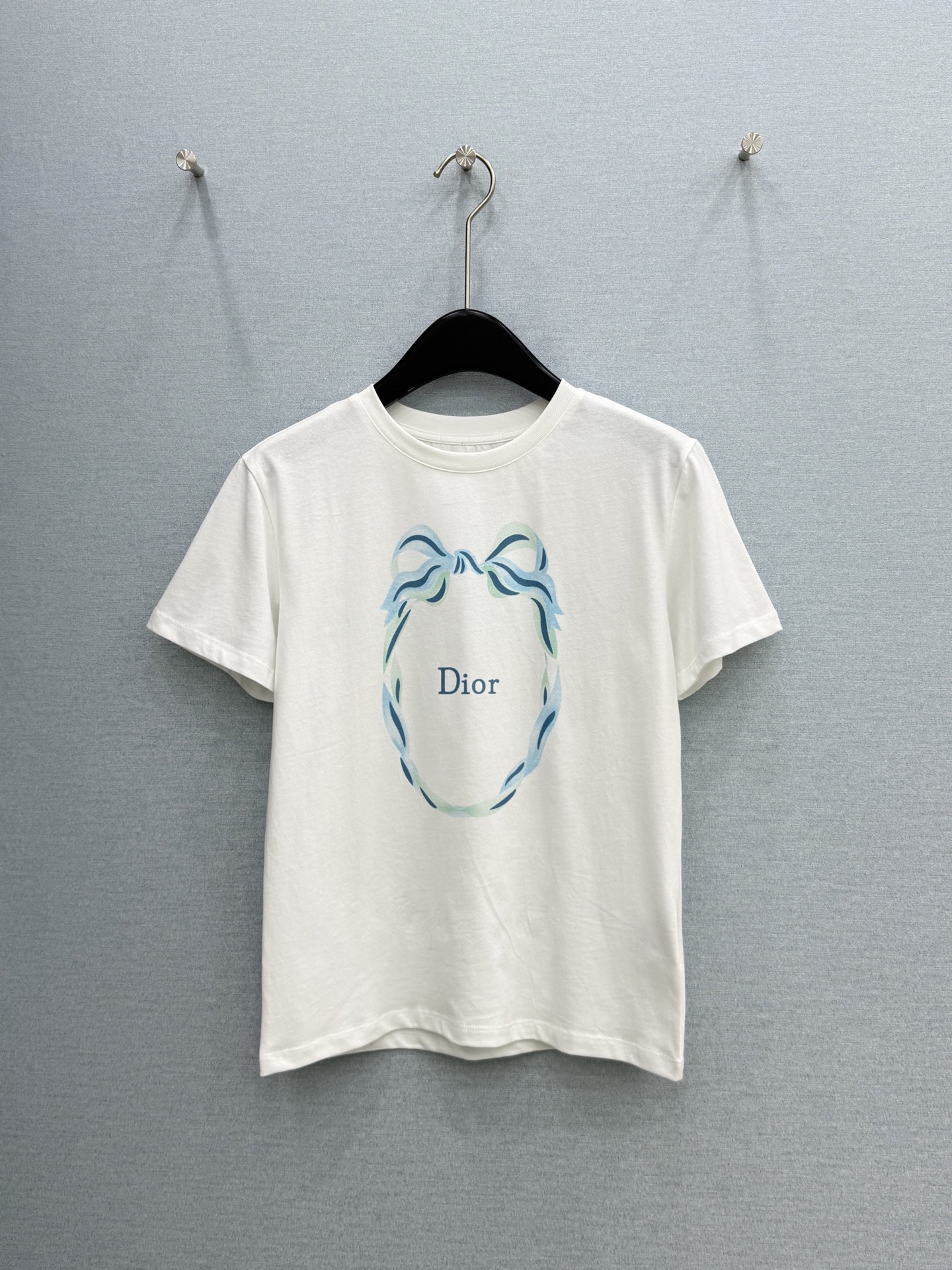 🛒𝐍𝐄𝐖 · 𝟐𝟎𝟐6/爆款现货【春夏上新】 Dio*｜2026新款印花字母T恤高订面料，百搭版型  ，