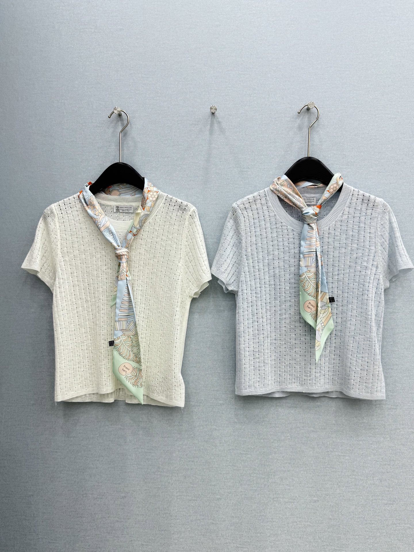 🛒𝐍𝐄𝐖 · 𝟐𝟎𝟐6/爆款现货高端订制  BC ｜26新品丝巾装饰针织衫王炸单品，精致常规版型上身巨显