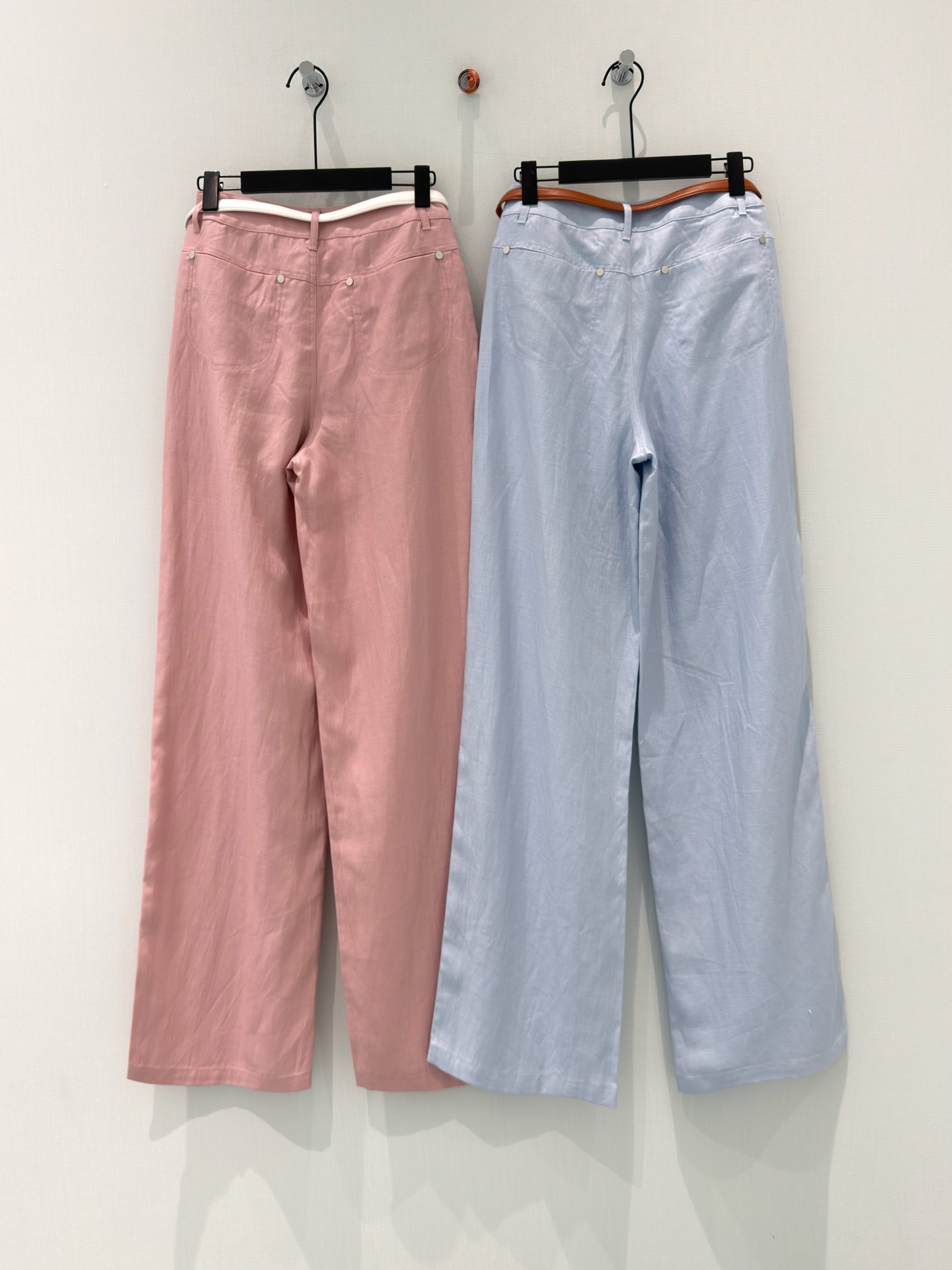 🛒𝐍𝐄𝐖 · 𝟐𝟎𝟐6/爆款现货【春夏上新】设计师｜26新品亚麻休闲裤高端定制腰带装饰 刺绣小盖袋长裤极