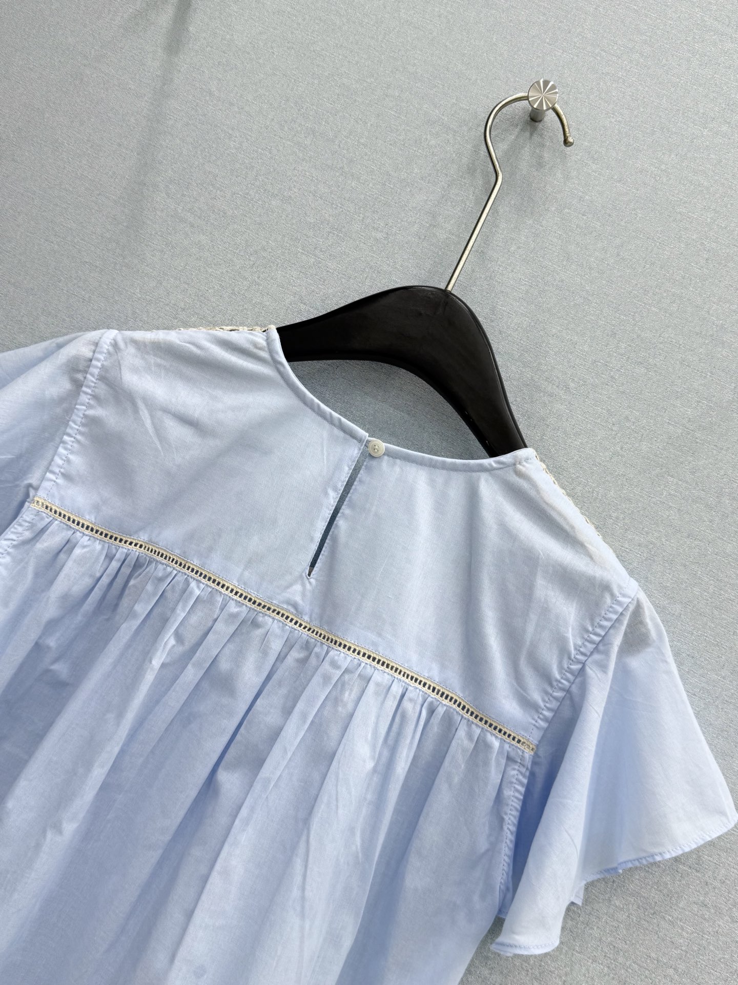 🛒𝐍𝐄𝐖 · 𝟐𝟎𝟐6/爆款现货原单品质  小众*｜2026新品水溶拼接珊瑚绣衬衫精致版型，高级肌理细腻