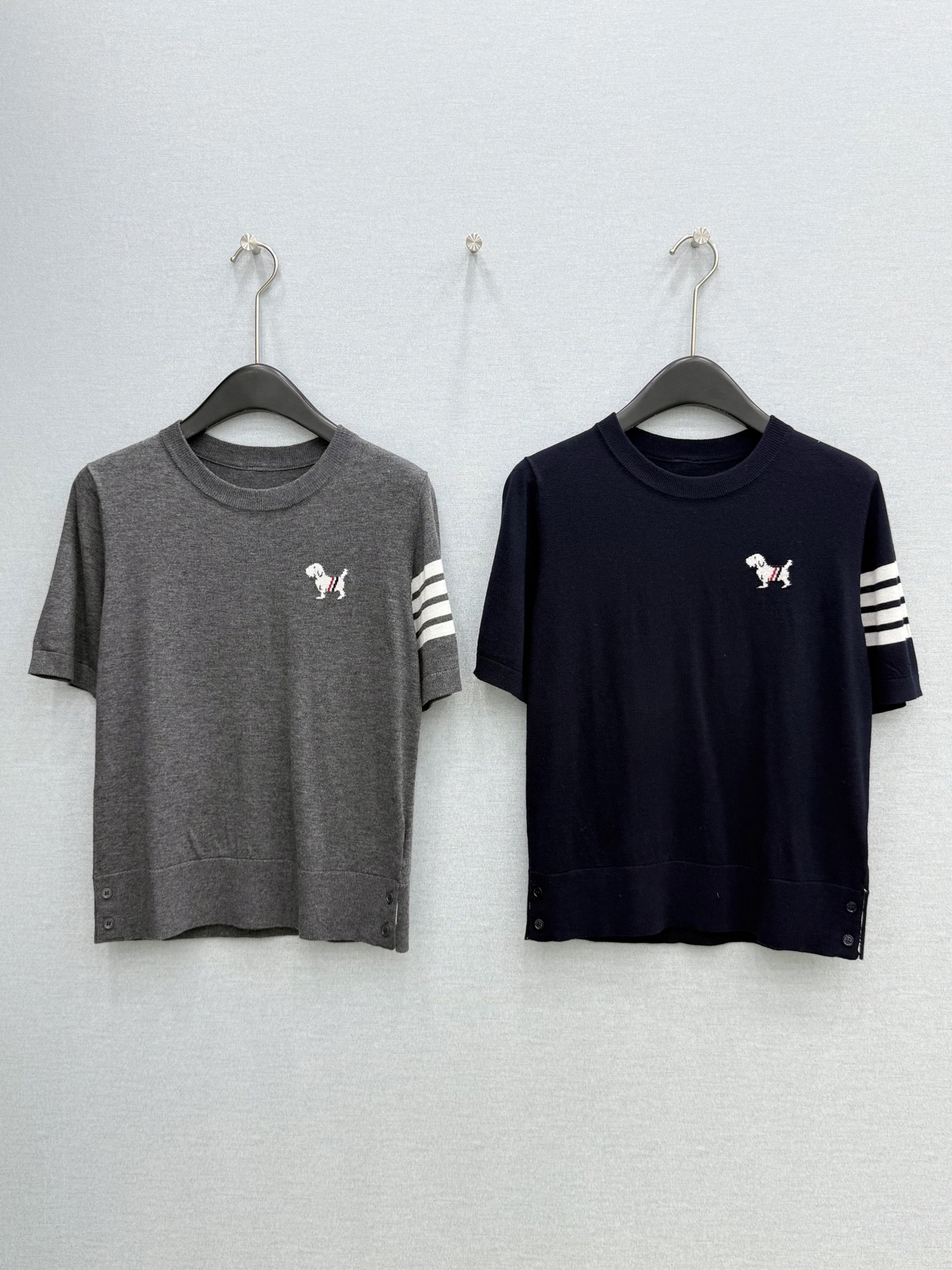 🛒𝐍𝐄𝐖 · 𝟐𝟎𝟐6/爆款现货原单品质  Tb｜26新品小马针织衫王炸单品，精致常规版型上身巨显瘦！定