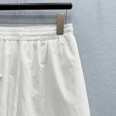 🛒𝐍𝐄𝐖 · 𝟐𝟎𝟐6/爆款现货原单品质 小众*|2026新品镂空水溶刺绣短裤 系列款精致版型,高端设 🛒𝐍𝐄𝐖 · 𝟐𝟎𝟐6/爆款现货原单品质 小众*|2026新品镂空水溶刺绣短裤 系列款精致版型,高端设