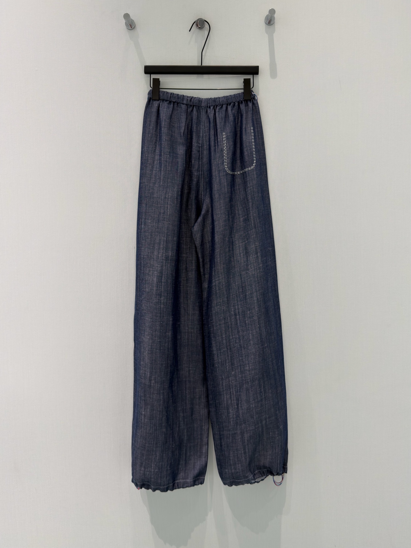 🛒𝐍𝐄𝐖 · 𝟐𝟎𝟐6/爆款现货原单品质  小众*｜2026新品天丝亚麻抽绳休闲裤常规设计  经典图文 