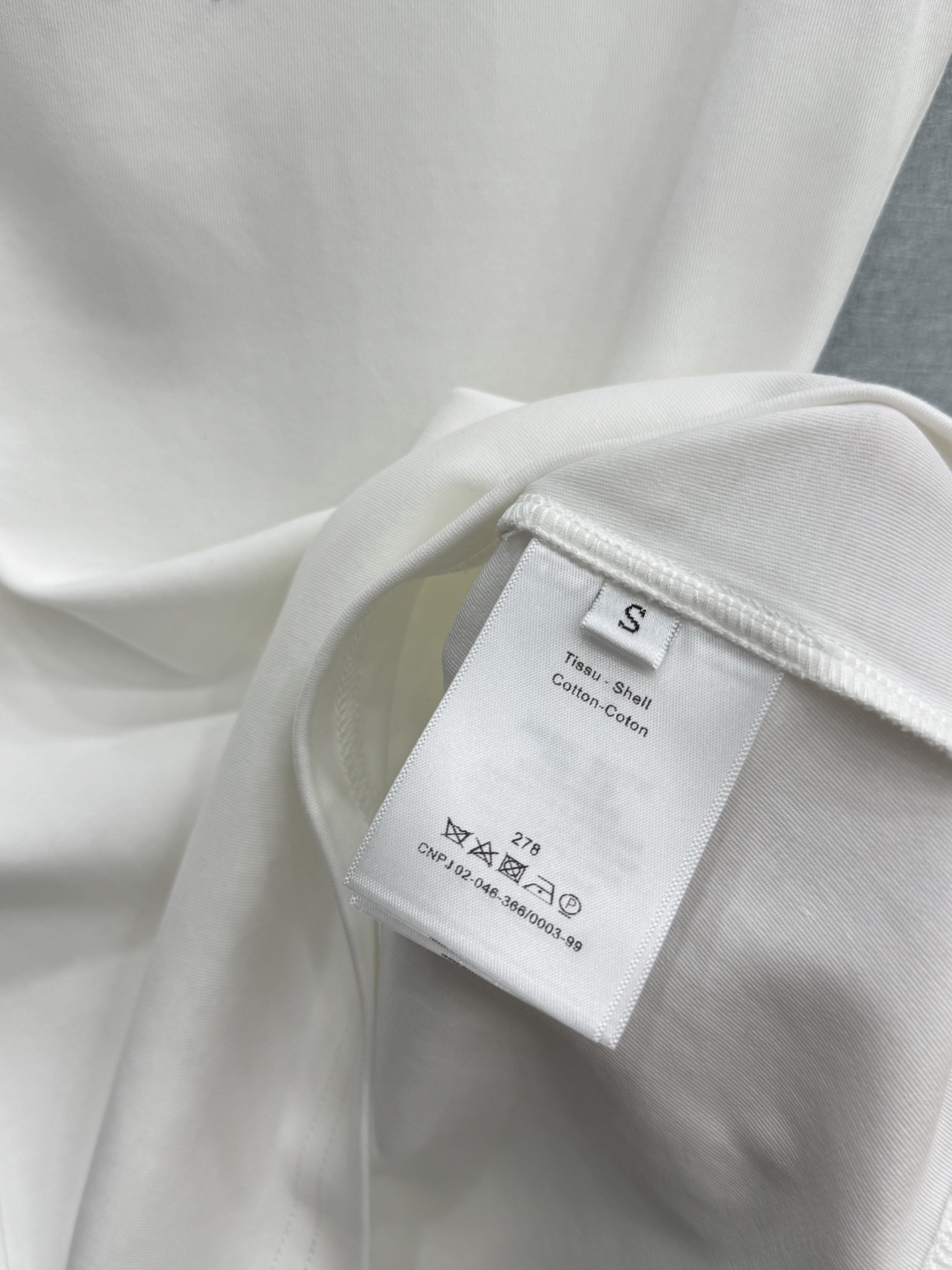 🛒𝐍𝐄𝐖 · 𝟐𝟎𝟐6/爆款现货设计师   原创｜2026新款刺绣背心云感舒适的系列！上身的触感谁穿谁知