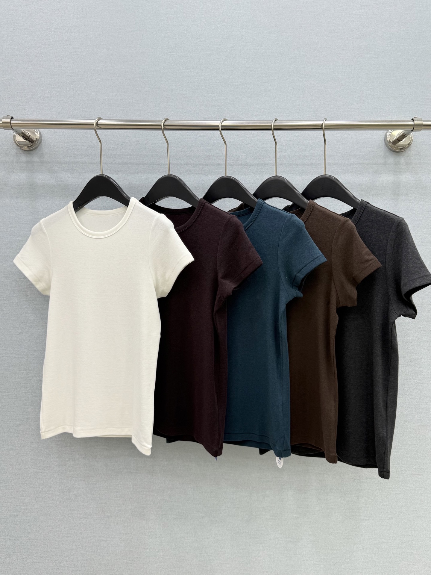🛒𝐍𝐄𝐖 · 𝟐𝟎𝟐6/爆款现货【原版定制】The Ro* ｜2026新品专柜圆领毛感极简弹力𝑇𝑒𝑒定制