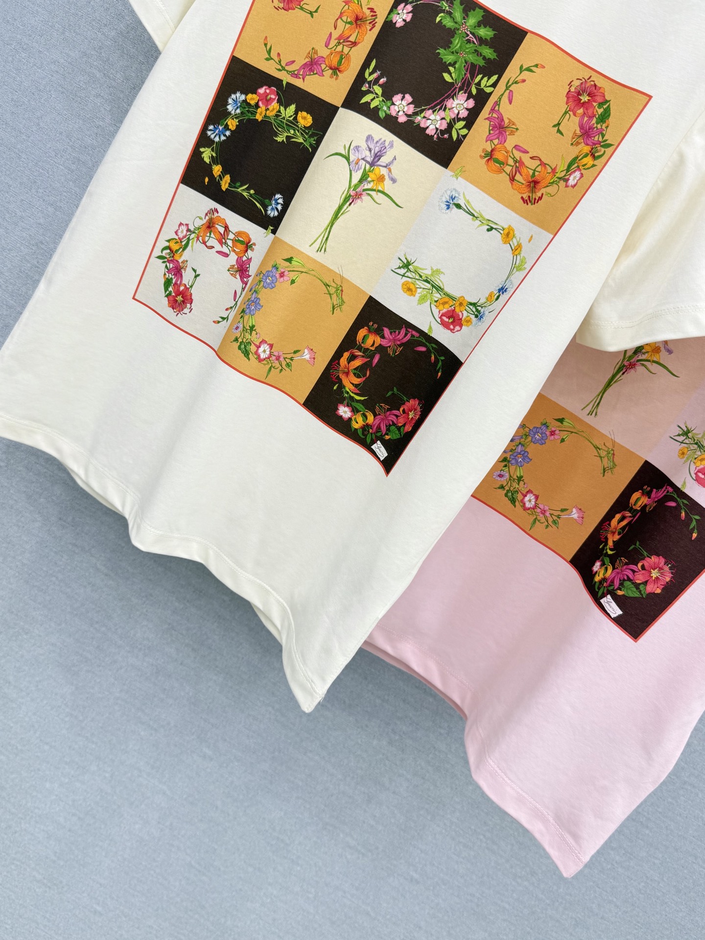 🛒𝐍𝐄𝐖 · 𝟐𝟎𝟐6/爆款现货【春夏上新】 Gu*｜2026新款印花T恤高订面料，百搭版型  ，上身的