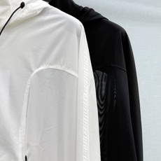 🛒𝐍𝐄𝐖 · 𝟐𝟎𝟐6/爆款现货【原单品质】 Cha*|26新款 重工网纱拼接纯色防晒带帽外套精致版型 🛒𝐍𝐄𝐖 · 𝟐𝟎𝟐6/爆款现货【原单品质】 Cha*|26新款 重工网纱拼接纯色防晒带帽外套精致版型