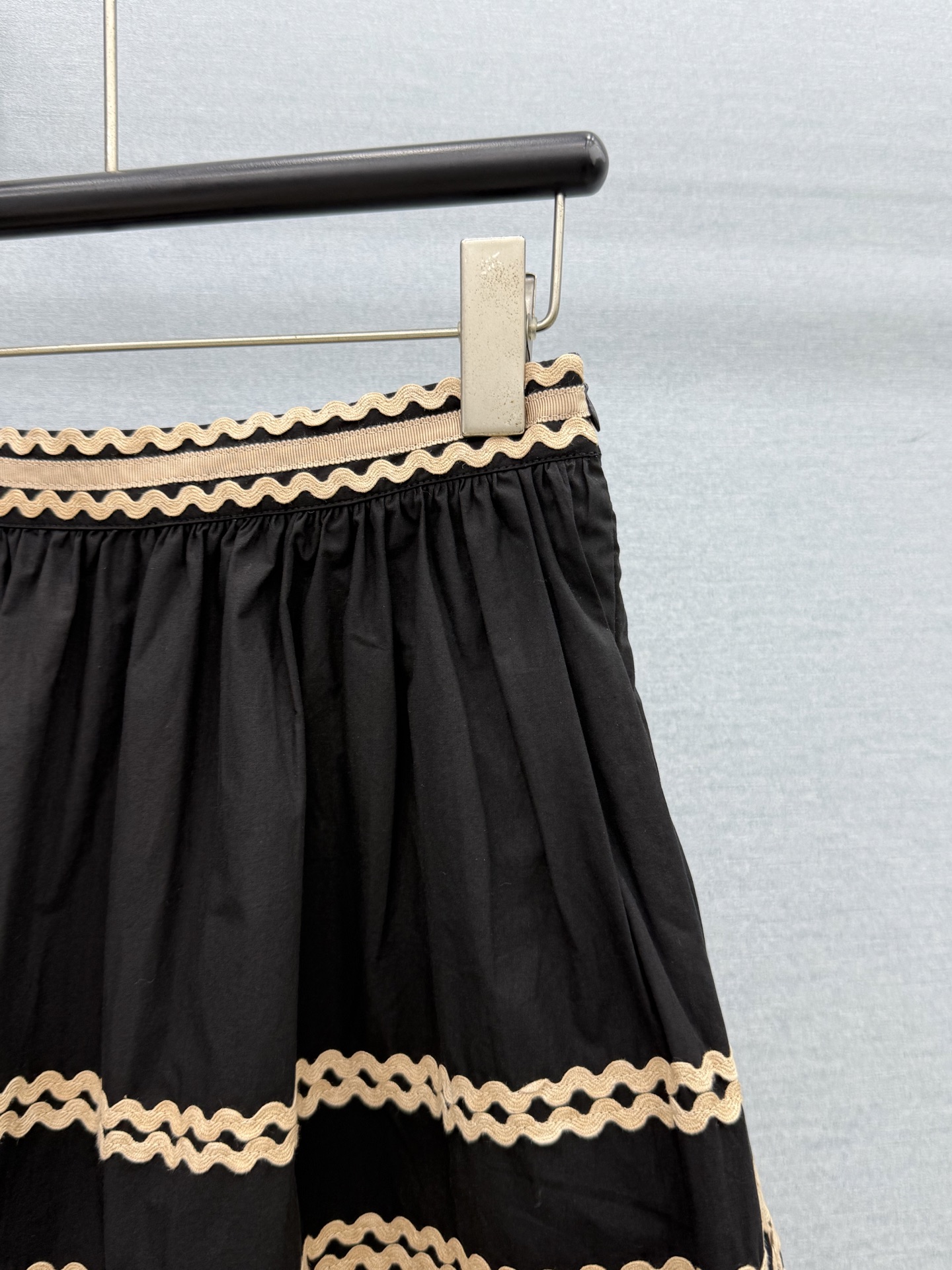 🛒𝐍𝐄𝐖 · 𝟐𝟎𝟐6/爆款现货原单品质  小众*｜2026新品花边短半裙高端设计 高级肌理细腻 极简主