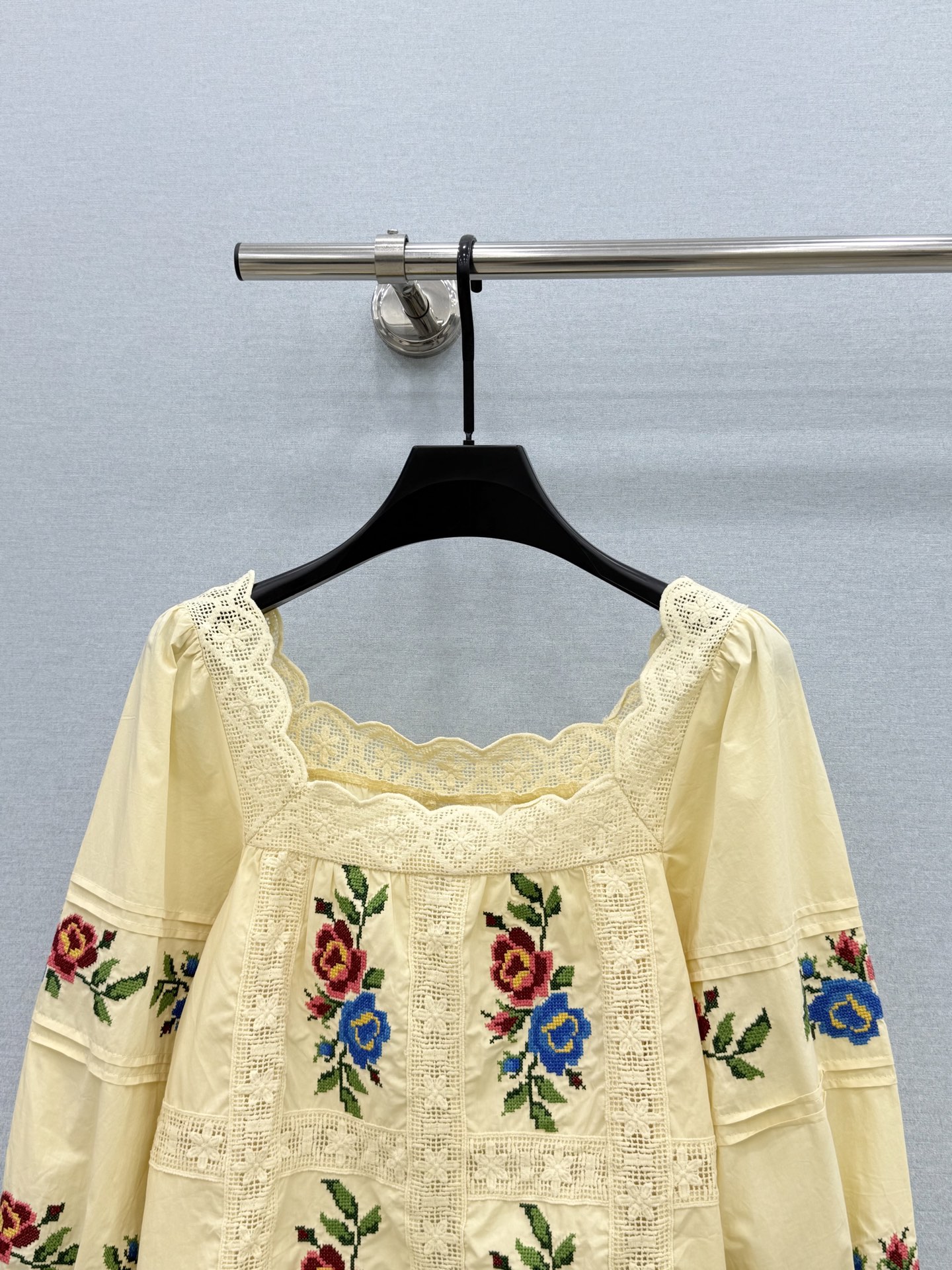 🛒𝐍𝐄𝐖 · 𝟐𝟎𝟐6/爆款现货原单品质  小众*｜2026新品蕾丝拼接刺绣衬衫精致版型，高级肌理细腻 