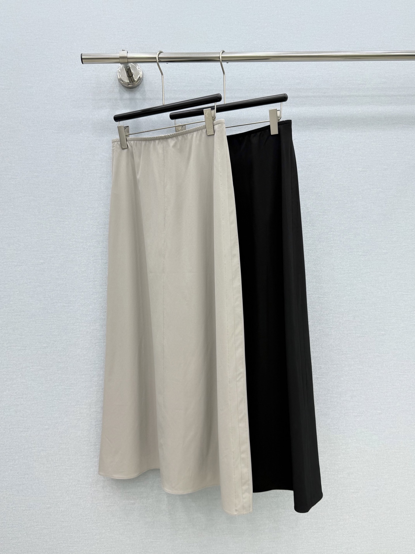 🛒𝐍𝐄𝐖 · 𝟐𝟎𝟐6/爆款现货原单品质 小众|26经典松紧带极简风半裙老钱风极致穿搭最新系列单品 强 🛒𝐍𝐄𝐖 · 𝟐𝟎𝟐6/爆款现货原单品质 小众|26经典松紧带极简风半裙老钱风极致穿搭最新系列单品 强