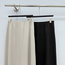 🛒𝐍𝐄𝐖 · 𝟐𝟎𝟐6/爆款现货原单品质 小众|26经典松紧带极简风半裙老钱风极致穿搭最新系列单品 强 🛒𝐍𝐄𝐖 · 𝟐𝟎𝟐6/爆款现货原单品质 小众|26经典松紧带极简风半裙老钱风极致穿搭最新系列单品 强