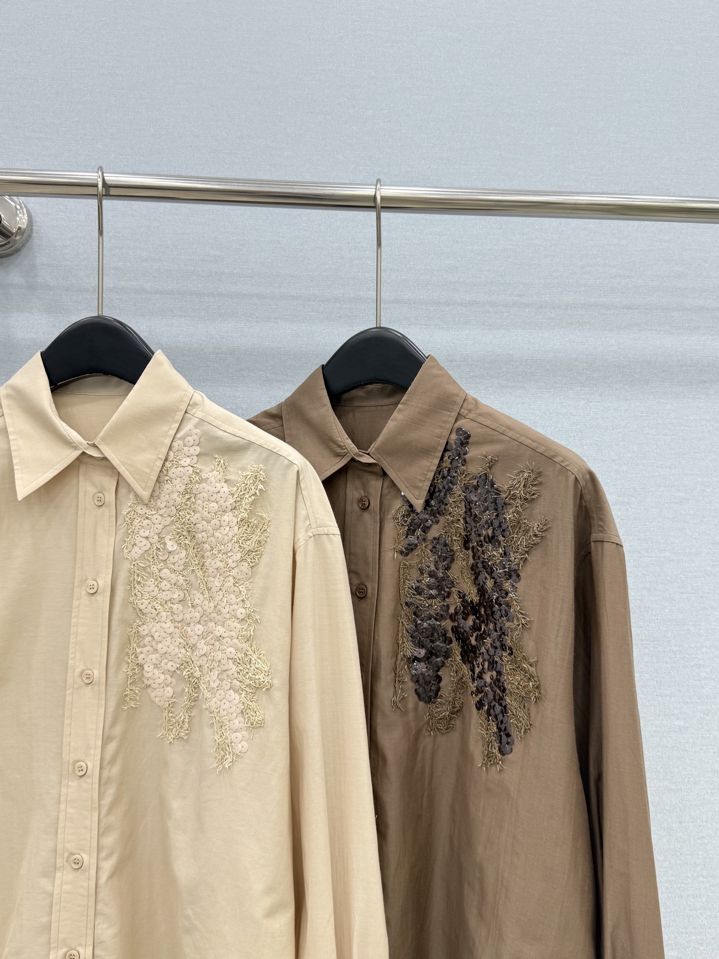 🛒𝐍𝐄𝐖 · 𝟐𝟎𝟐6/爆款现货【原版定制】BC｜2026新品订染重工刺绣丝棉休闲衬衫 定制YB 20%