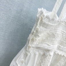 🛒𝐍𝐄𝐖 · 𝟐𝟎𝟐6/爆款现货原单品质 小众*|2026新品水溶花边刺绣吊带精致版型,高级肌理细腻 🛒𝐍𝐄𝐖 · 𝟐𝟎𝟐6/爆款现货原单品质 小众*|2026新品水溶花边刺绣吊带精致版型,高级肌理细腻