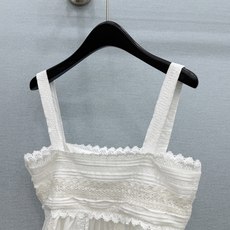 🛒𝐍𝐄𝐖 · 𝟐𝟎𝟐6/爆款现货原单品质 小众*|2026新品水溶花边刺绣吊带精致版型,高级肌理细腻 🛒𝐍𝐄𝐖 · 𝟐𝟎𝟐6/爆款现货原单品质 小众*|2026新品水溶花边刺绣吊带精致版型,高级肌理细腻