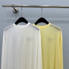 🛒𝐍𝐄𝐖 · 𝟐𝟎𝟐6/爆款现货【春夏上新】 设计师小众|2026新款烫钻防晒长袖T恤高订面料,百搭版型 🛒𝐍𝐄𝐖 · 𝟐𝟎𝟐6/爆款现货【春夏上新】 设计师小众|2026新款烫钻防晒长袖T恤高订面料,百搭版型