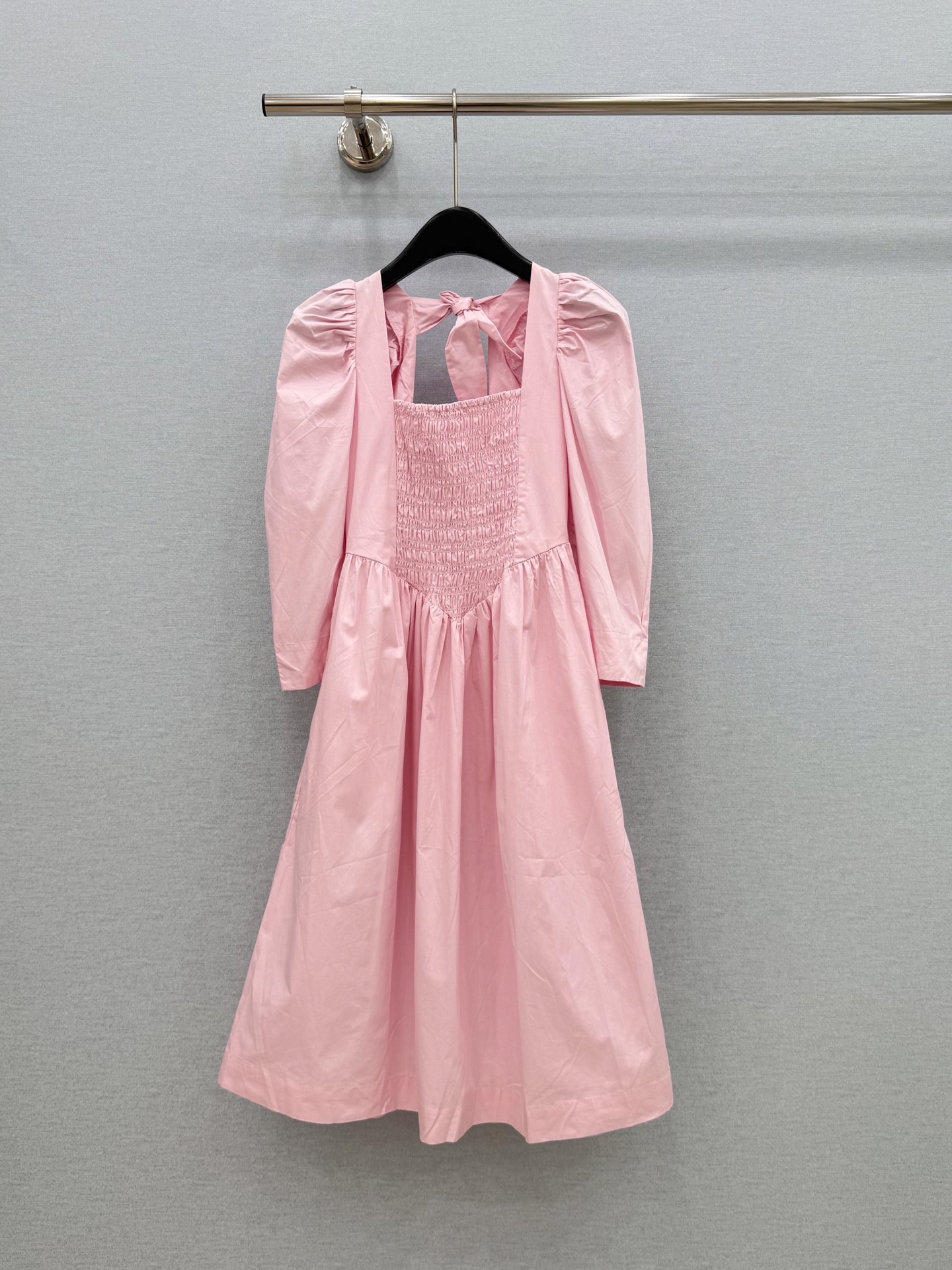 🛒𝐍𝐄𝐖 · 𝟐𝟎𝟐6/爆款现货原单品质  小众*｜2026新品打揽泡泡袖连衣裙高端设计 高级肌理细腻 